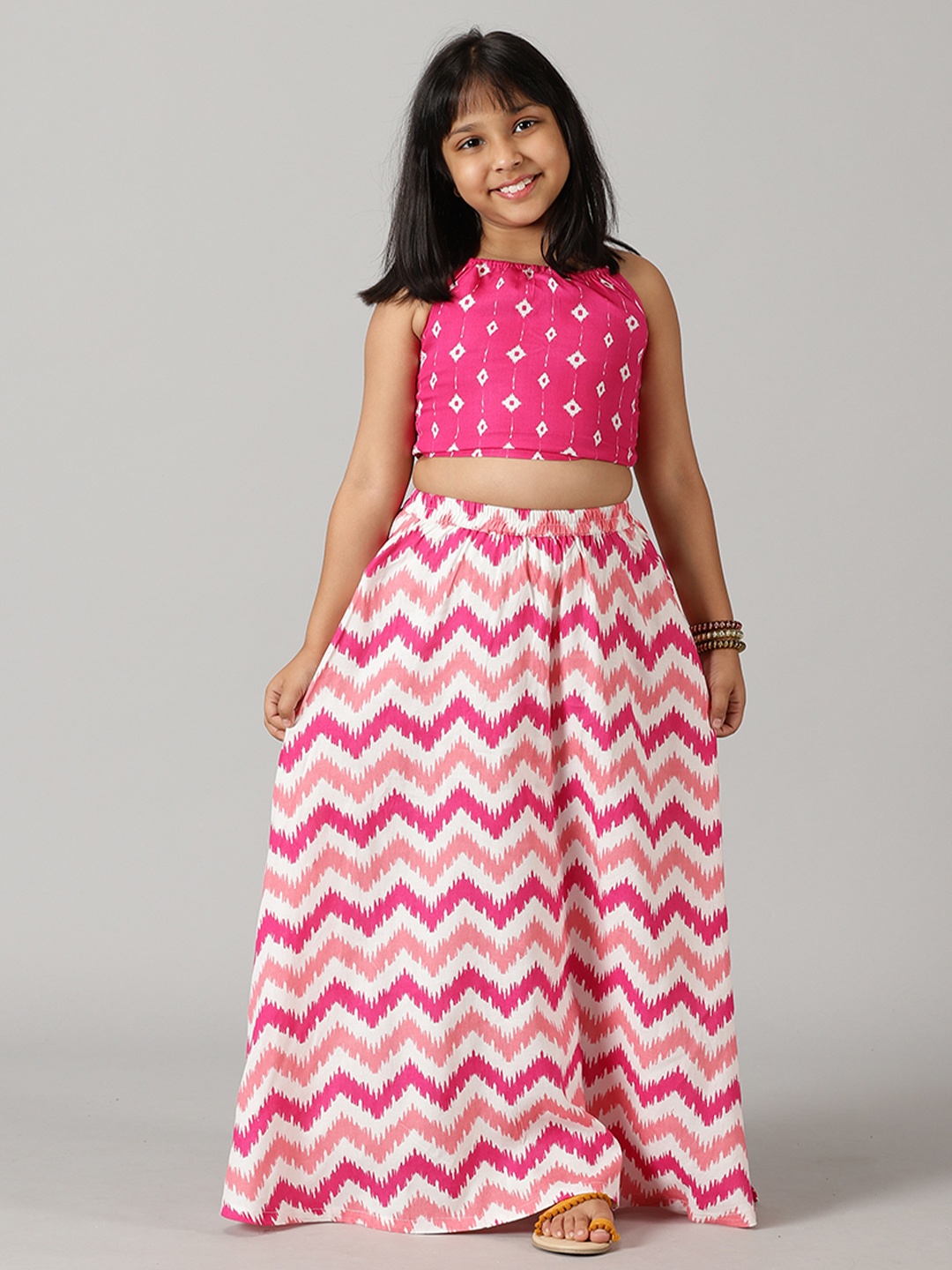 

KiddoPanti Girls Printed Top With Skirt, Pink