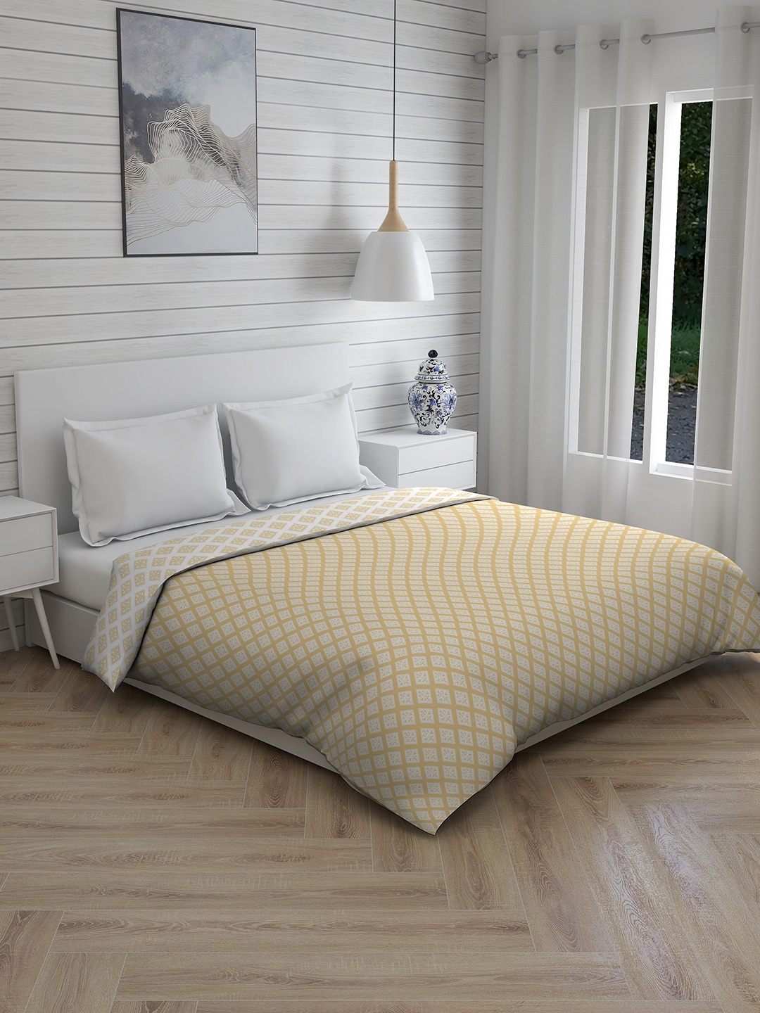 

Boutique Living India Yellow Ethnic Motifs Heavy Winter 120 GSM Double Bed Comforter