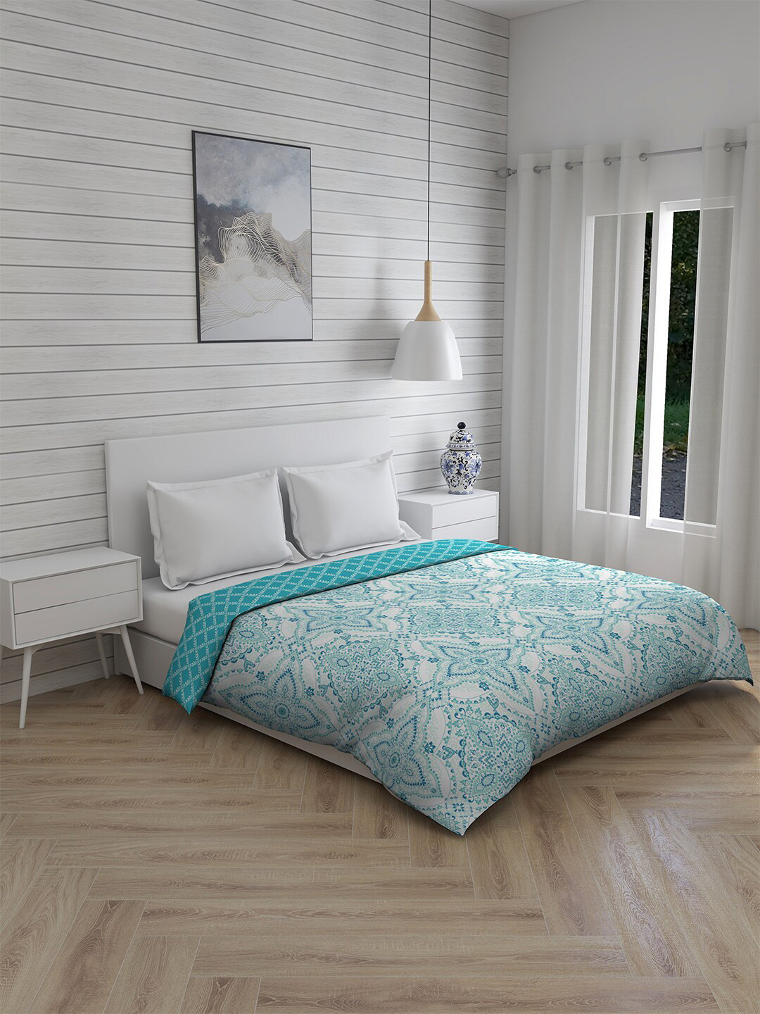 

Boutique Living India Blue & White Ethnic Motifs Heavy Winter 120 GSM Double Bed Comforter