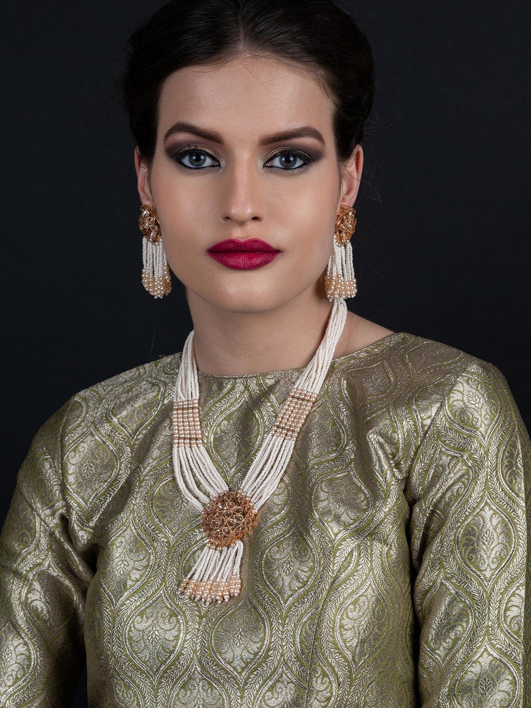 

ODETTE Stone-Studded & Pearl Beaded Jewellery Set, Gold