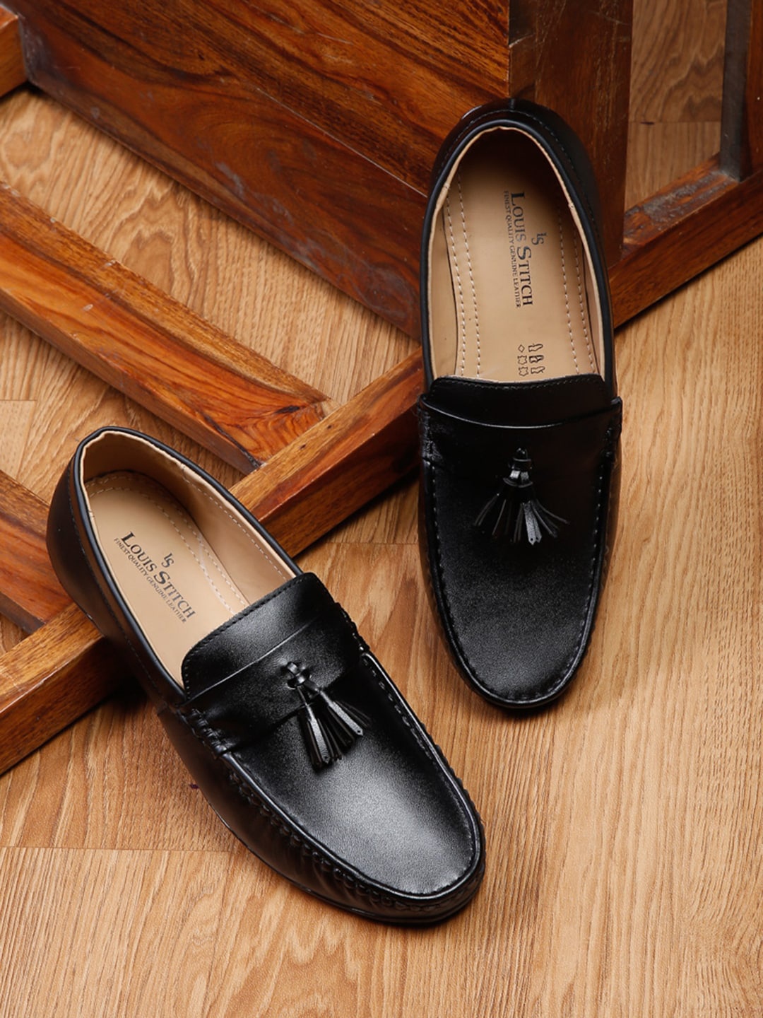 

LOUIS STITCH Men Leather Formal Loafers, Black