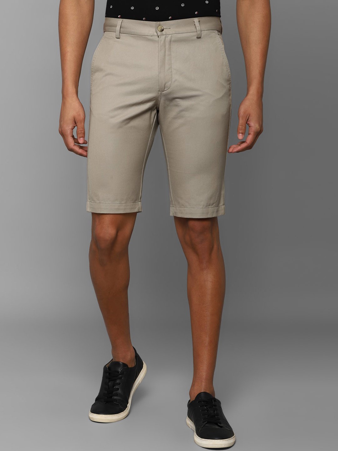 

Allen Solly Men Cotton Slim Fit Shorts, Brown