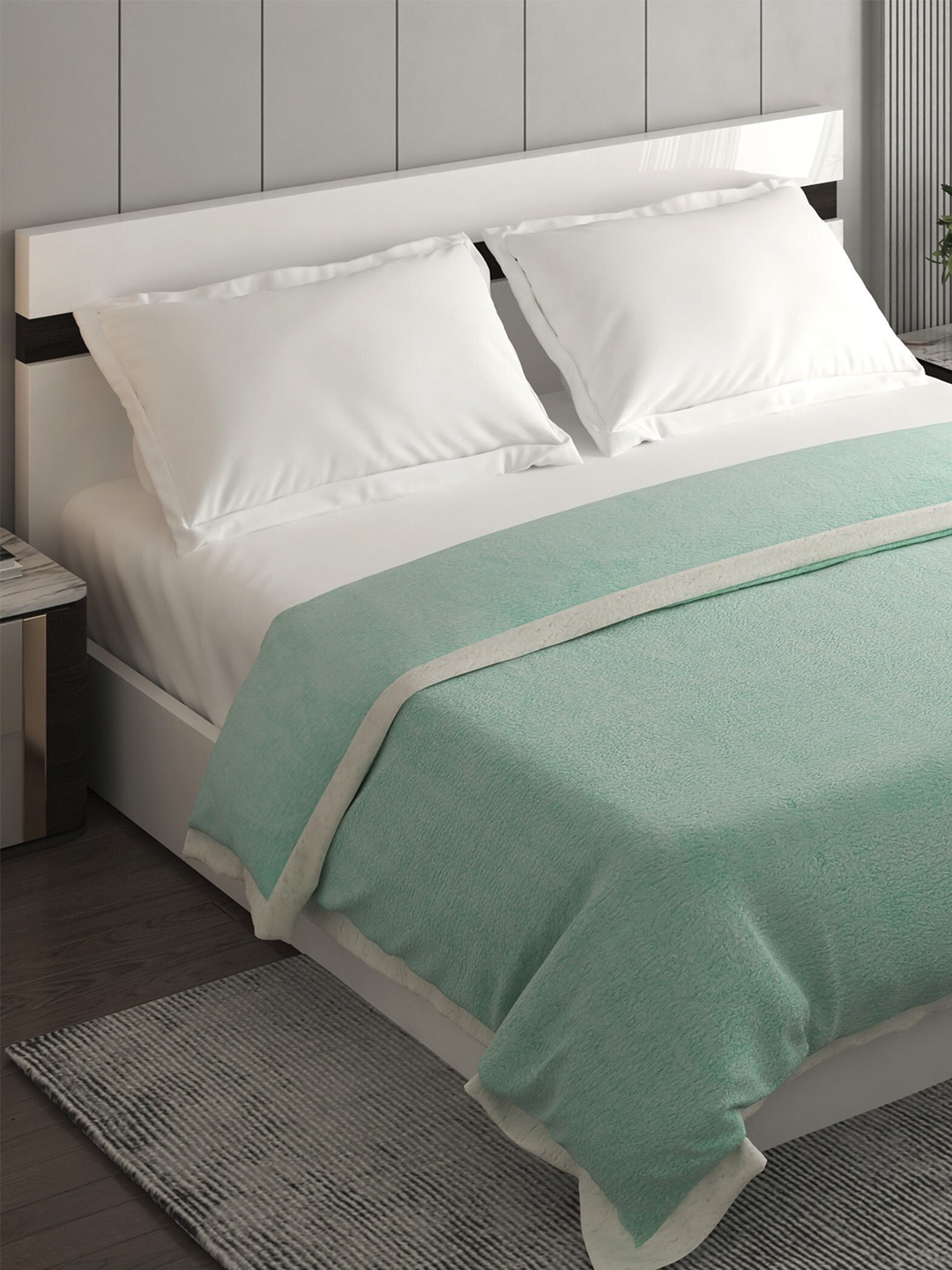 

Home Centre Spinel Blue Summer 150 GSM Queen Double Bed Blanket