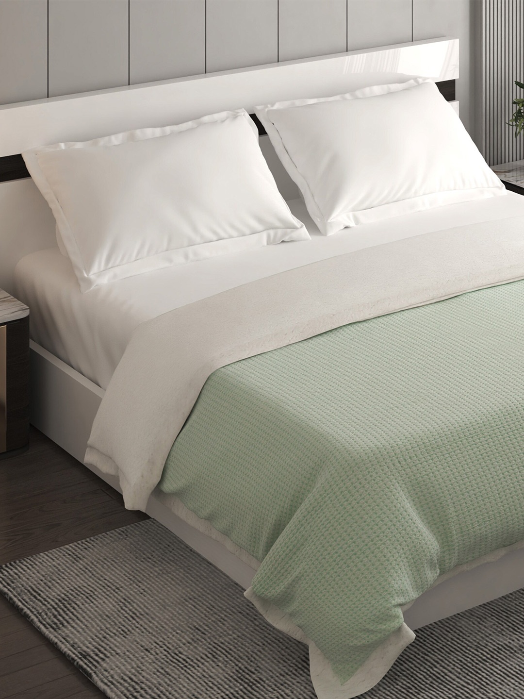 

Home Centre Harbour Blue Geometric Summer 150 GSM Queen Double Bed Blanket