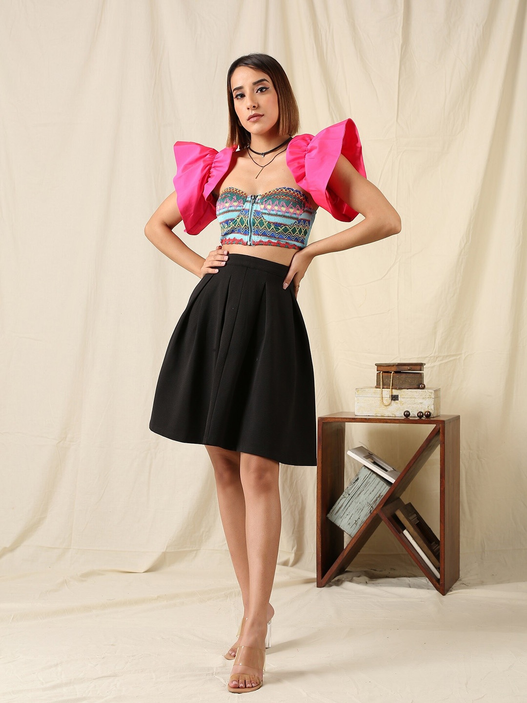 

Heart Up My Sleeves Pleated Sleeves Bralette Crop Top, Pink