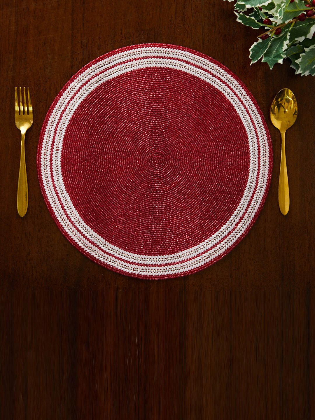 

Home Centre Carols Red & White Embellished Round Table Placemat