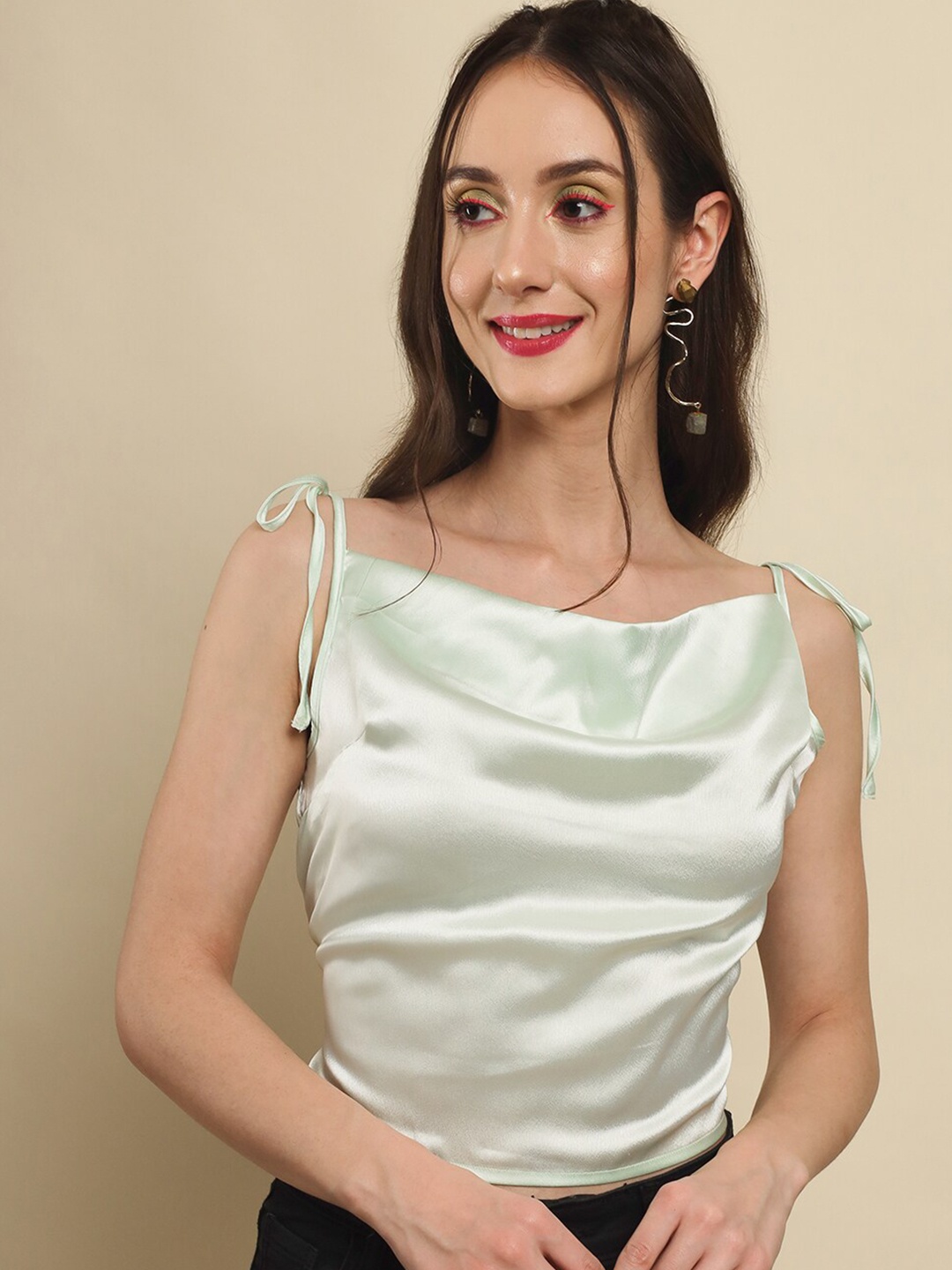 

Trend Arrest Shoulder Straps Satin Top, Green
