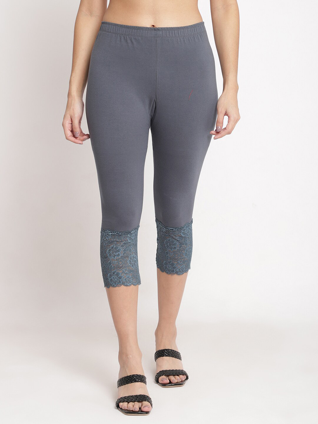 

GRACIT Women Grey Capris
