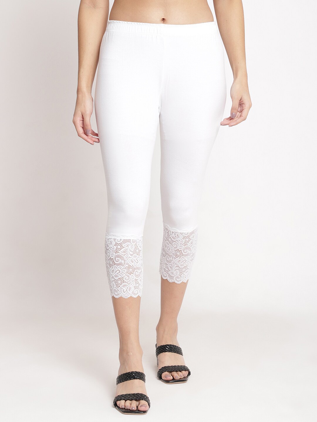 

GRACIT Women White Capris