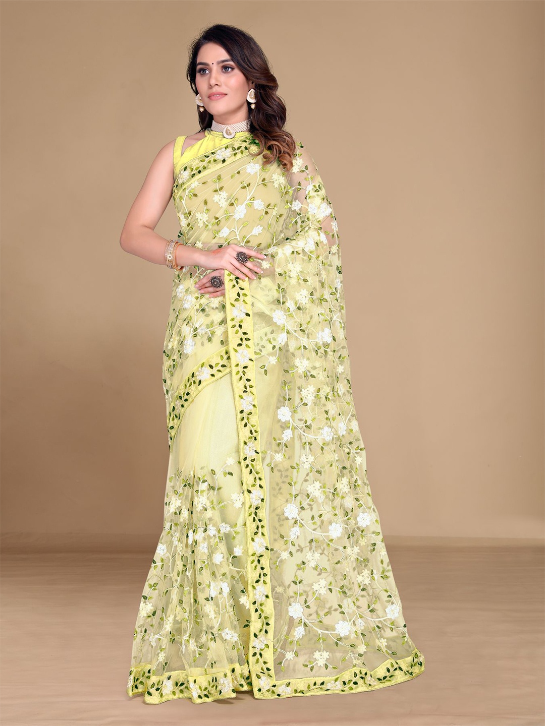 

VAIRAGEE Floral Embroidered Net Saree, Yellow