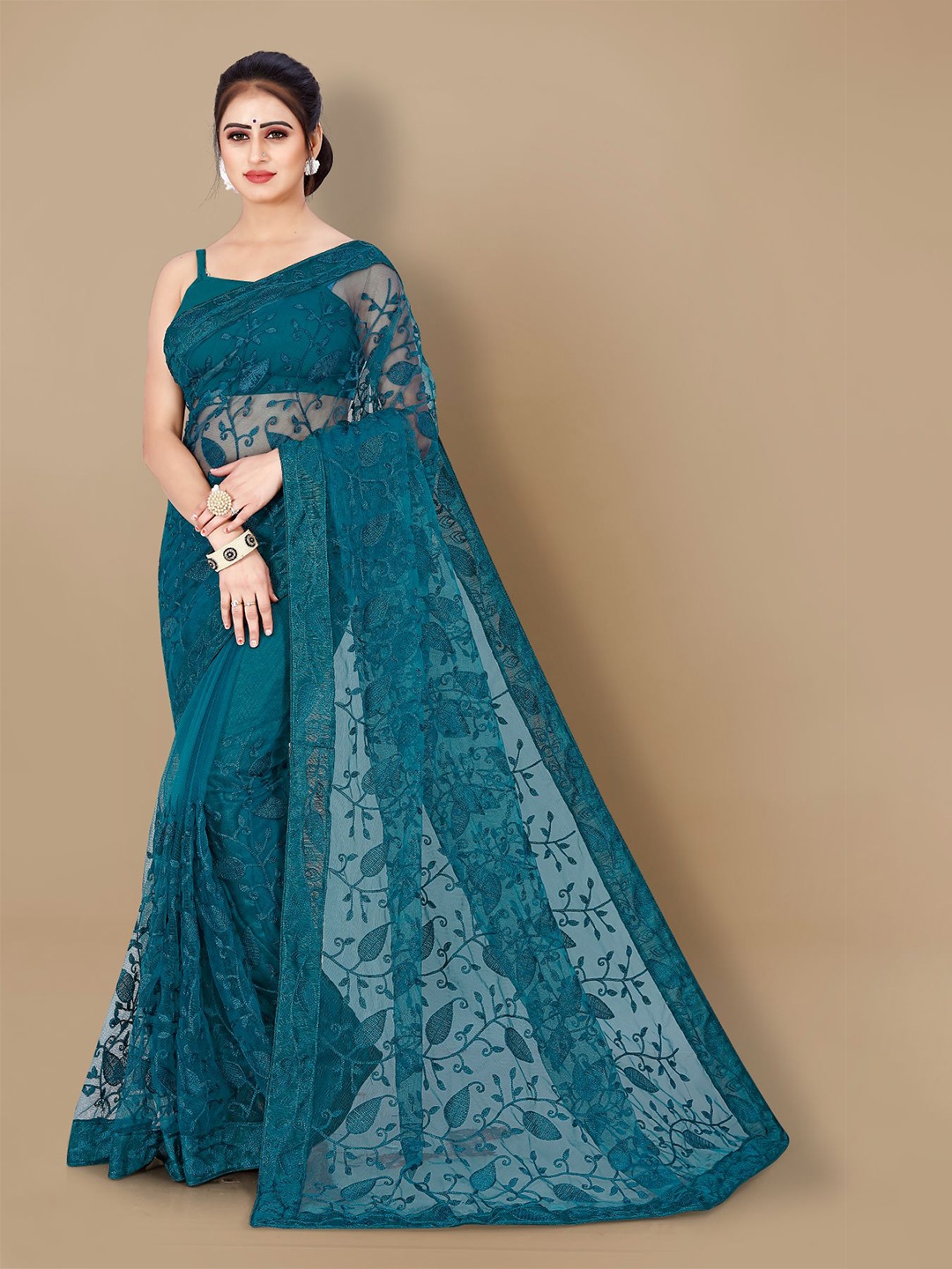 

VAIRAGEE Floral Embroidered Net Saree, Teal