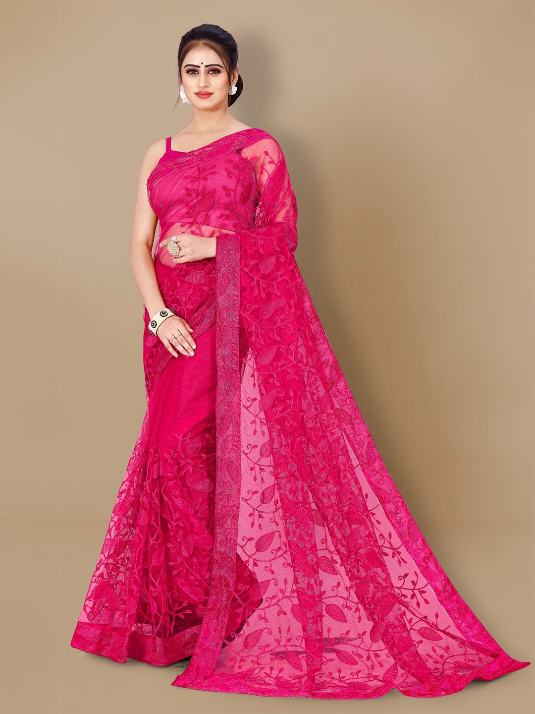 

VAIRAGEE Floral Embroidered Net Fusion Saree, Pink