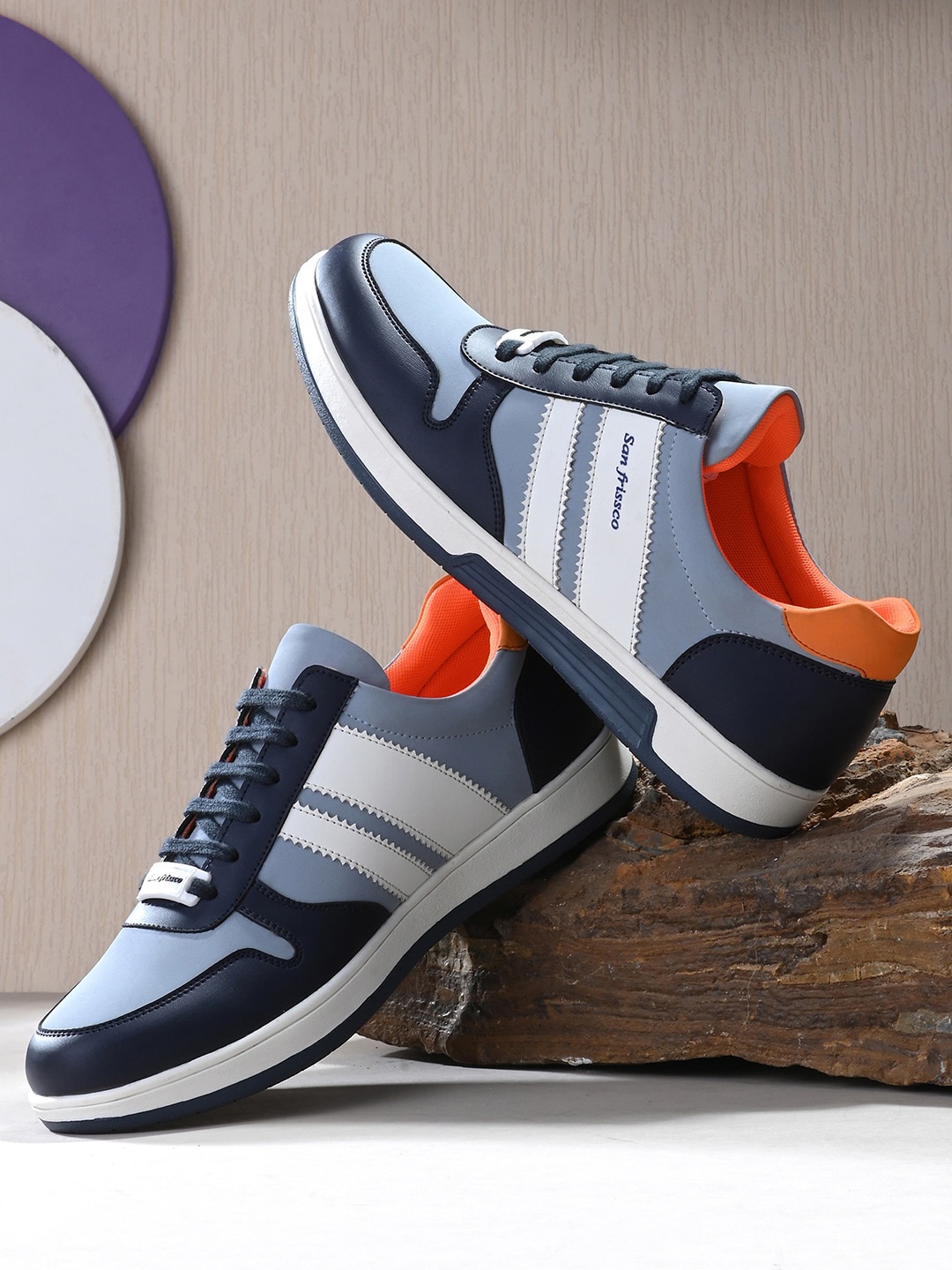 

San Frissco Men Striped Sneakers, Blue