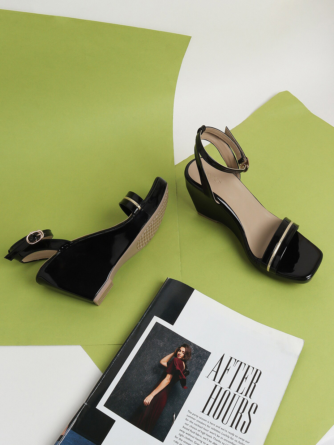 

ICONICS Women Solid Wedge Heels, Black