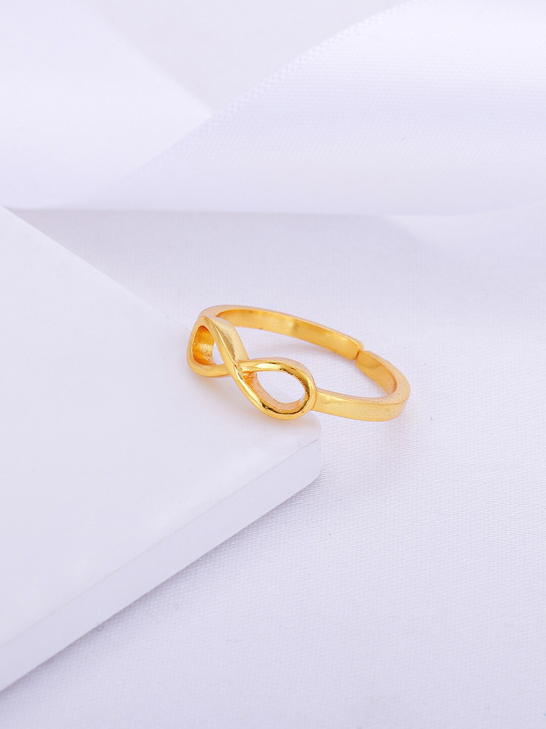 

GIVA Gold-Plated 925 Sterling Silver Finger Ring