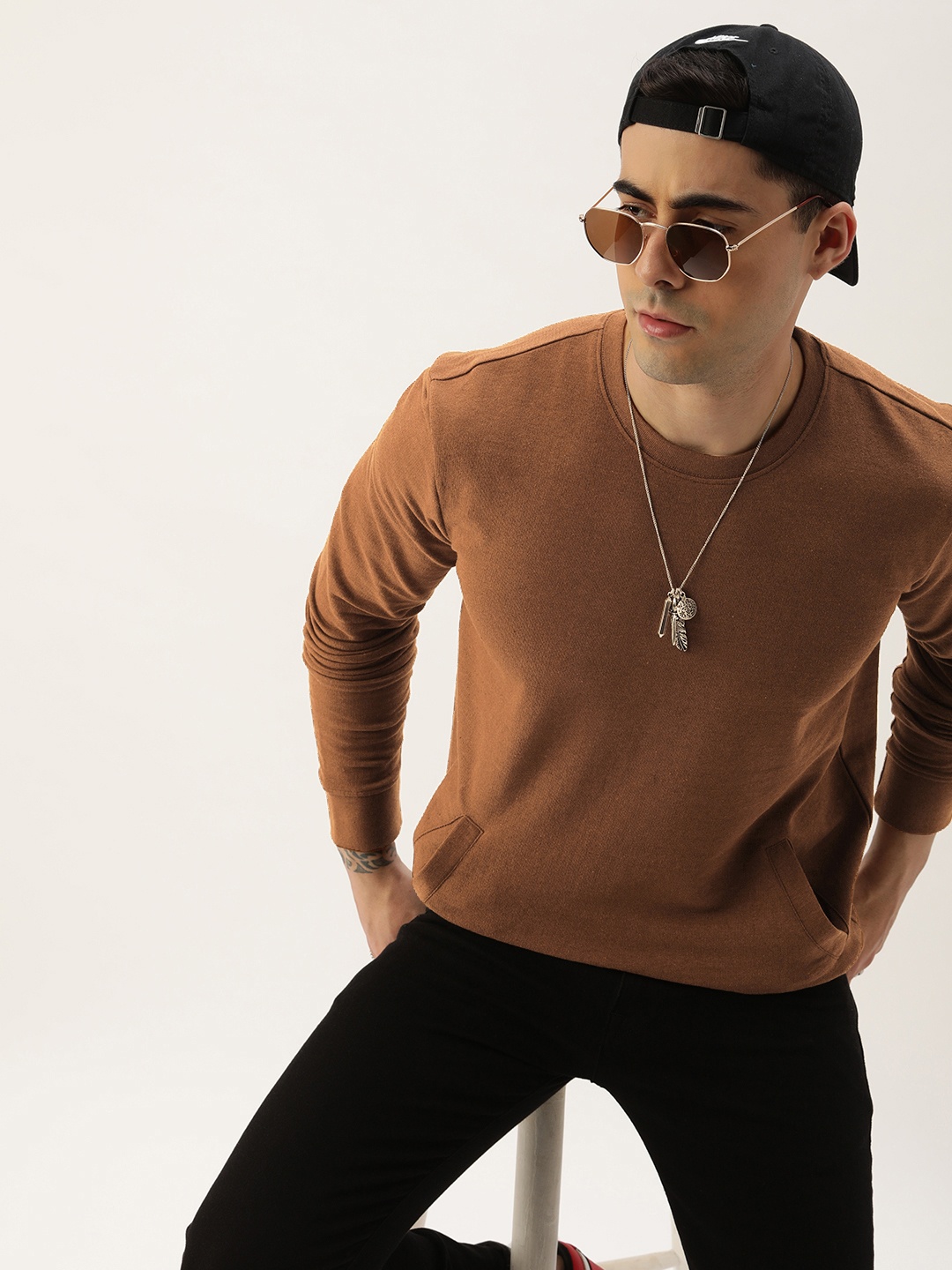 

Kook N Keech Men Solid Knitted Sweatshirt, Brown