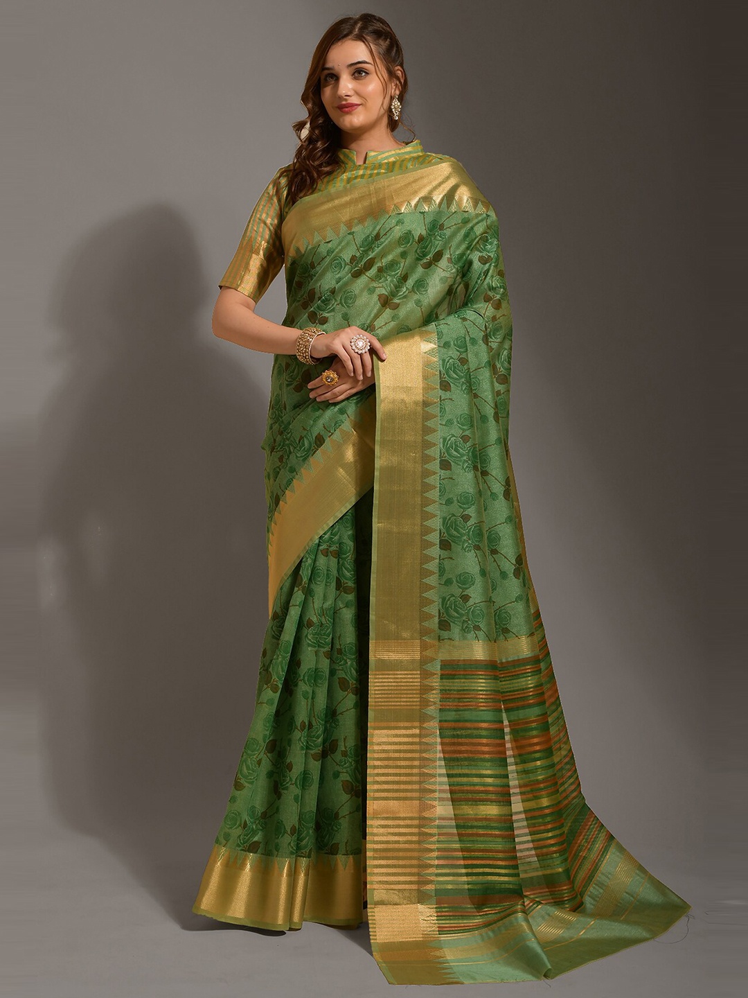 

Globon Impex Floral Art Silk Block Print Saree, Green