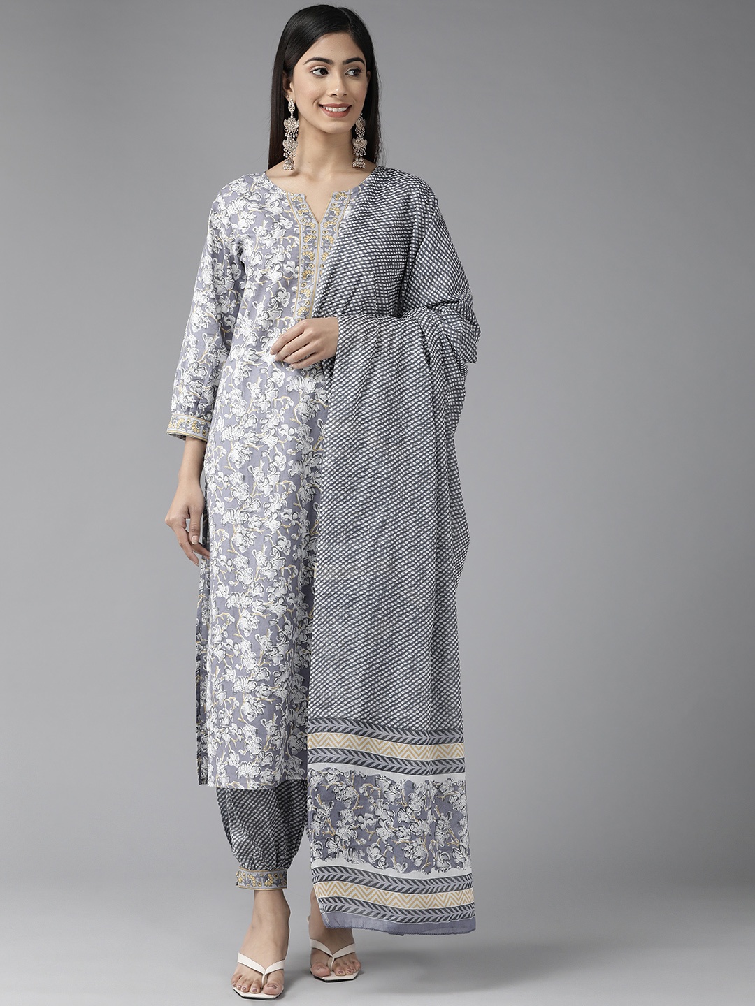 

Yufta Women Floral Printed Pure Cotton Kurta with Harem Pants & With Dupatta, Grey