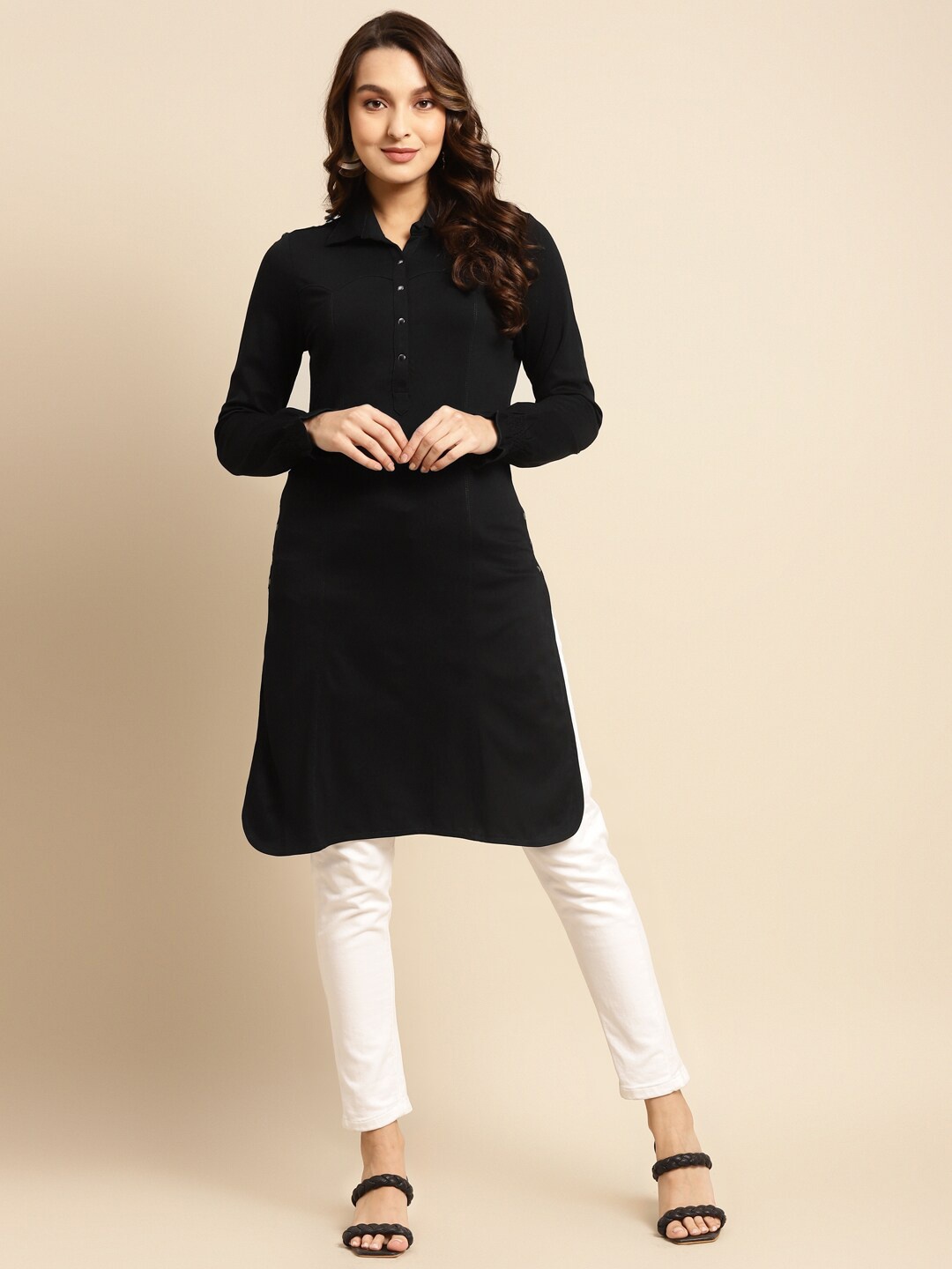 

Lakshita Shirt Collar Pathani Kurti, Black