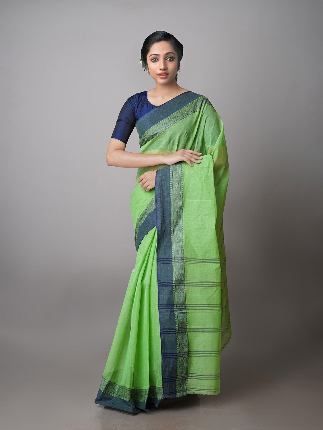 

Unnati Silks Handloom Pure Cotton Taant Saree, Green