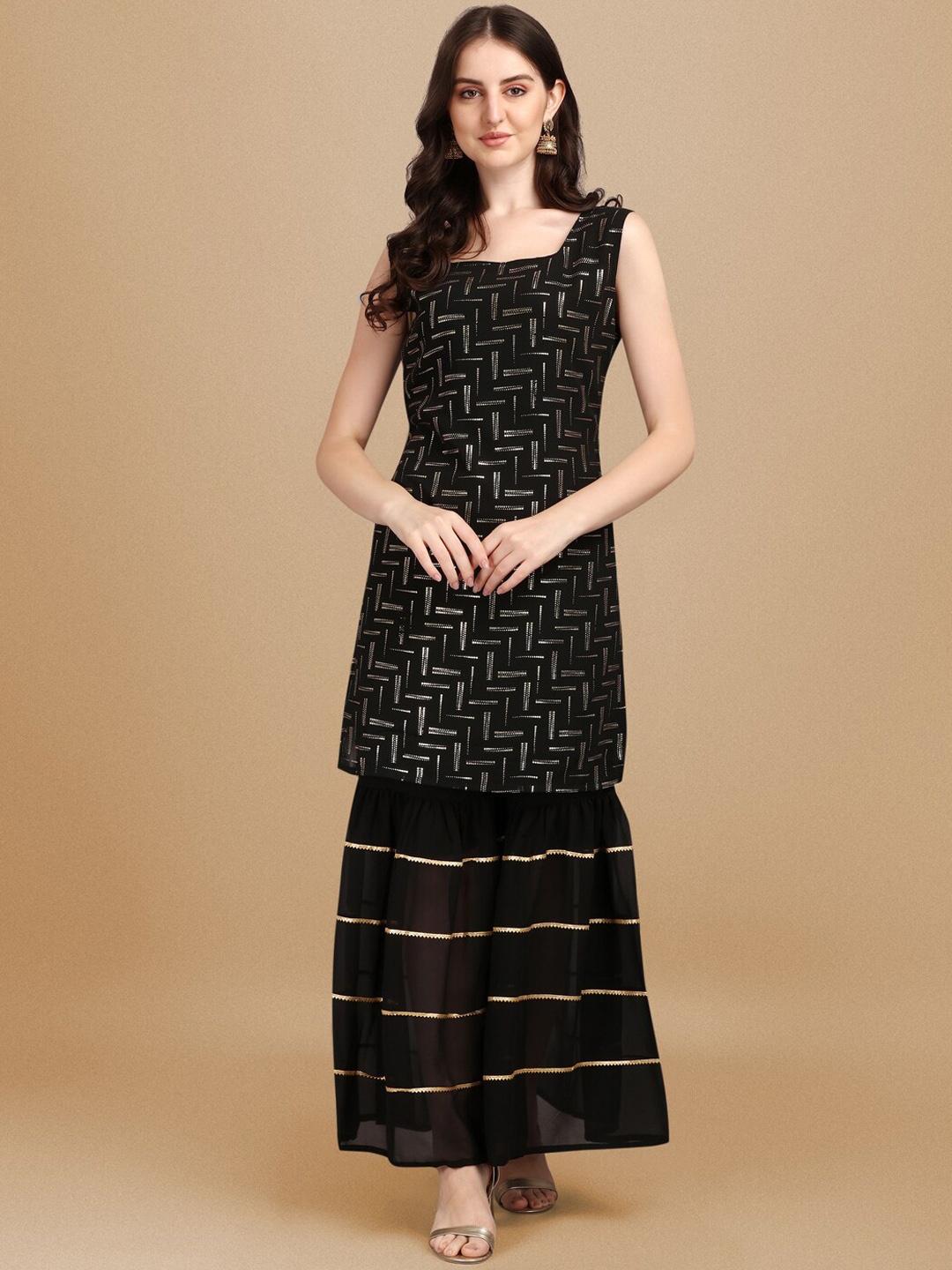 

GUFRINA Geometric Printed Square Neck Kurta with Sharara, Black