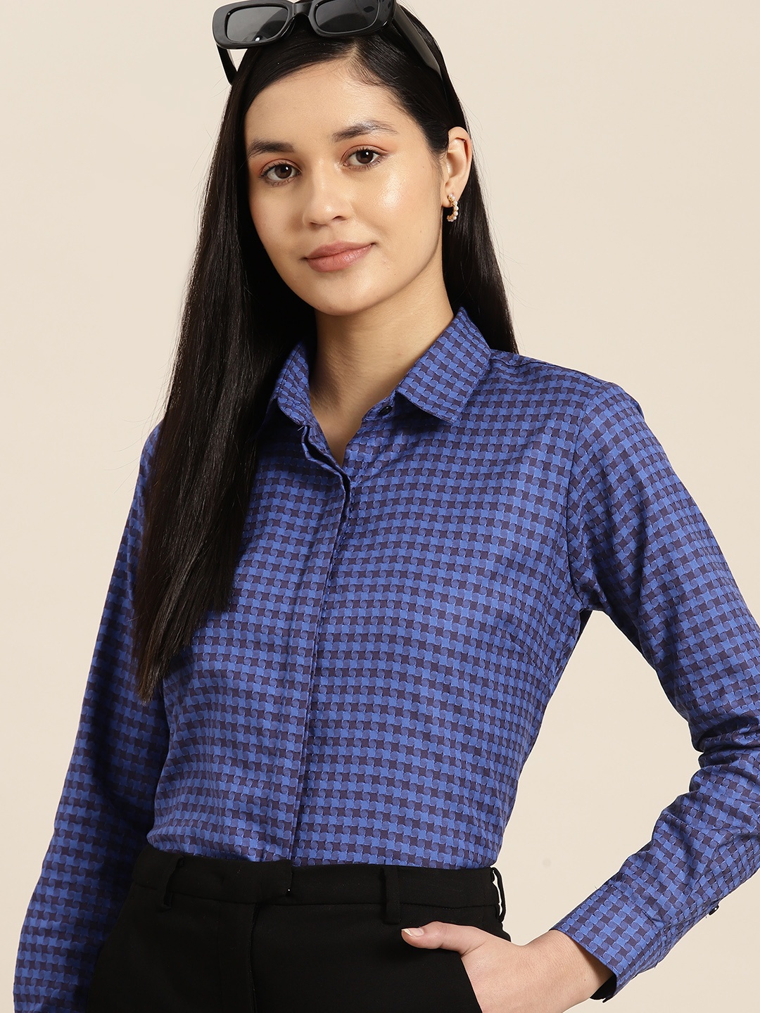 

Hancock Women Houndstooth Checked Pure Cotton Premium Regular Fit Formal Shirt, Blue