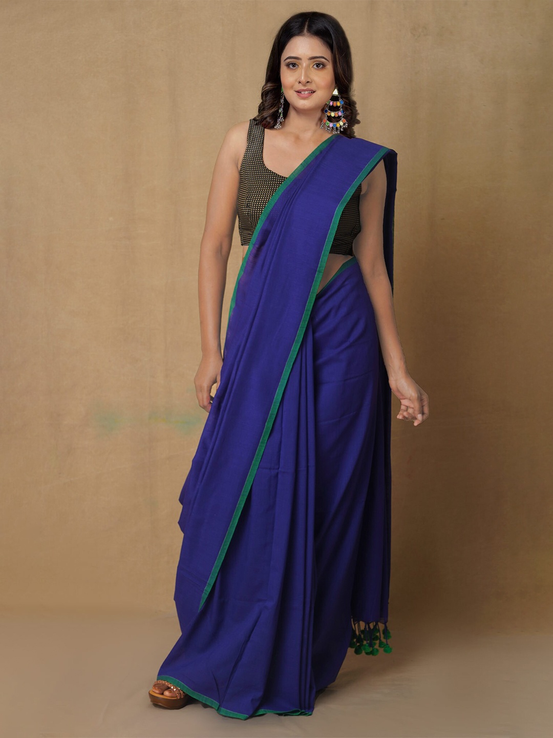 

Unnati Silks Pure Linen Jamdani Saree, Navy blue