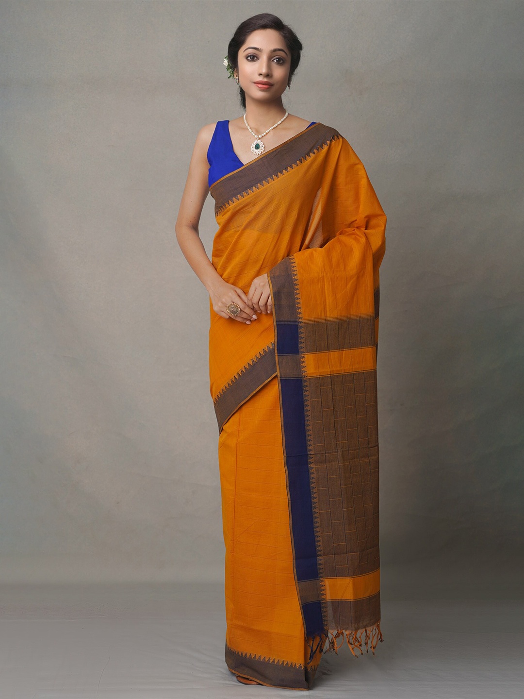 

Unnati Silks Pure Cotton Chettinad Saree, Orange