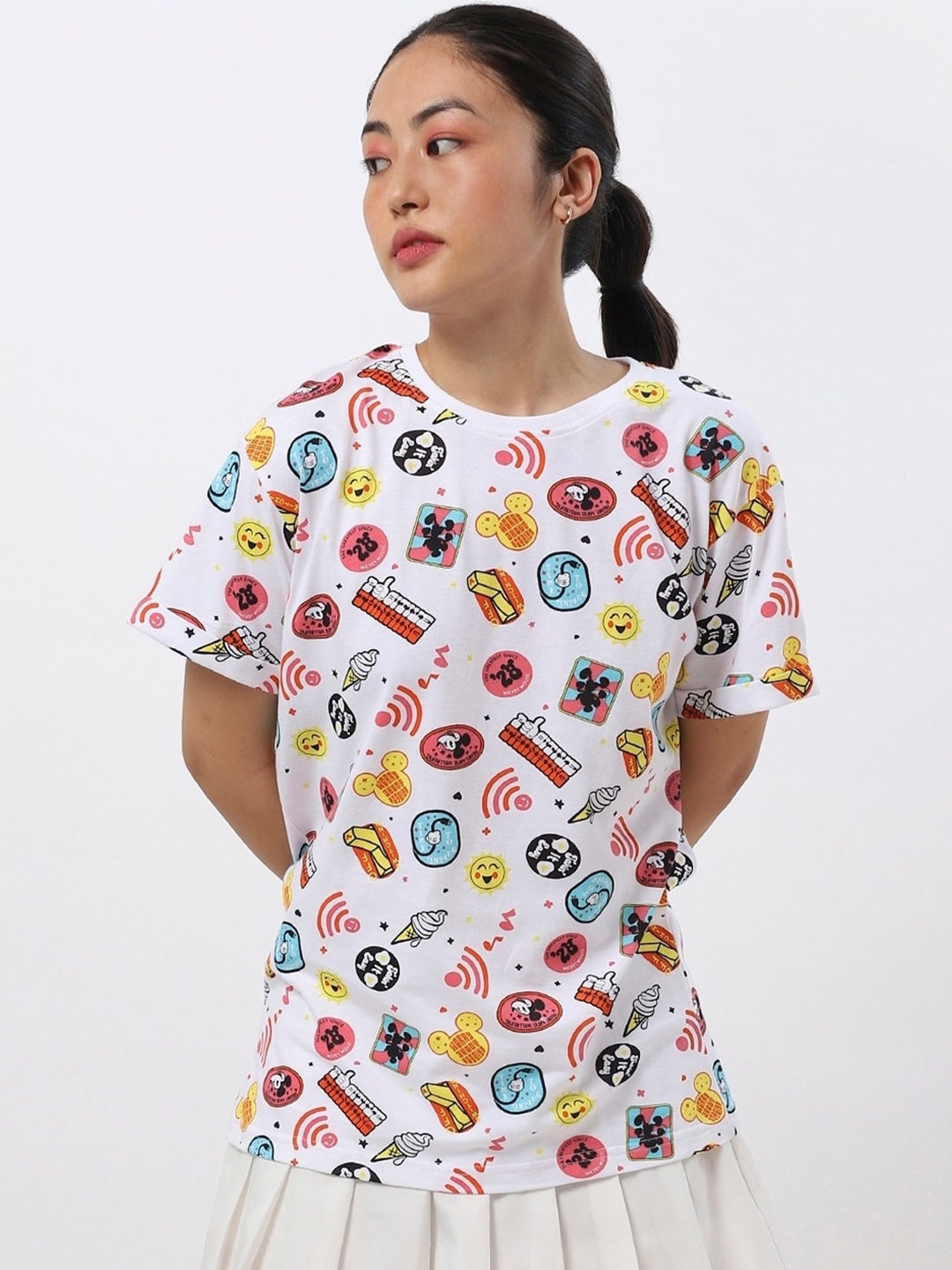 

Bewakoof Women Printed Loose Cotton T-shirt, White