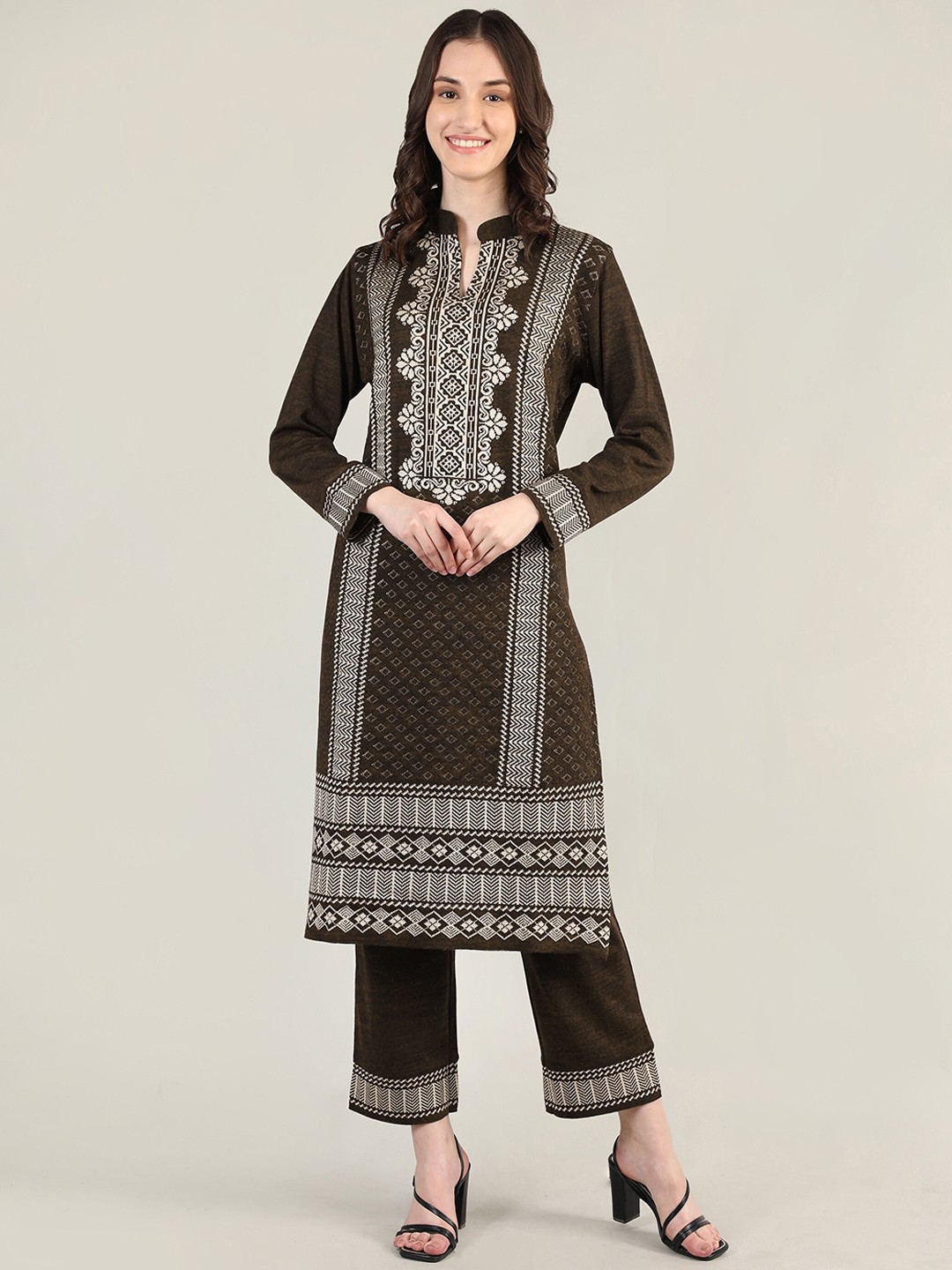 

MIKHAD Kurta with Trousers & With Dupatta, Coffee brown