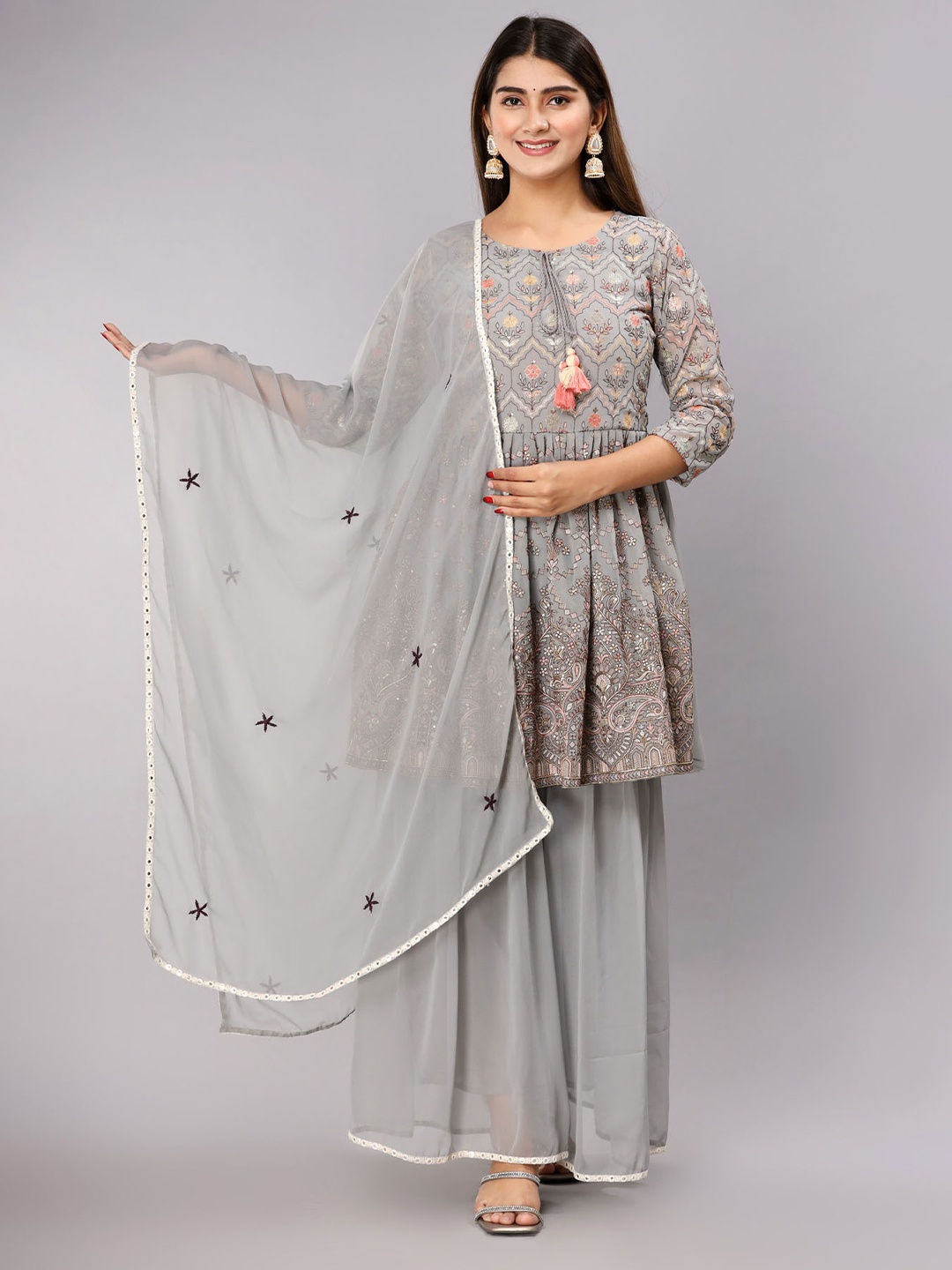 

FASHION DWAR Women Floral Embroidered Panelled Kurti With Sharara & Dupatta, Grey