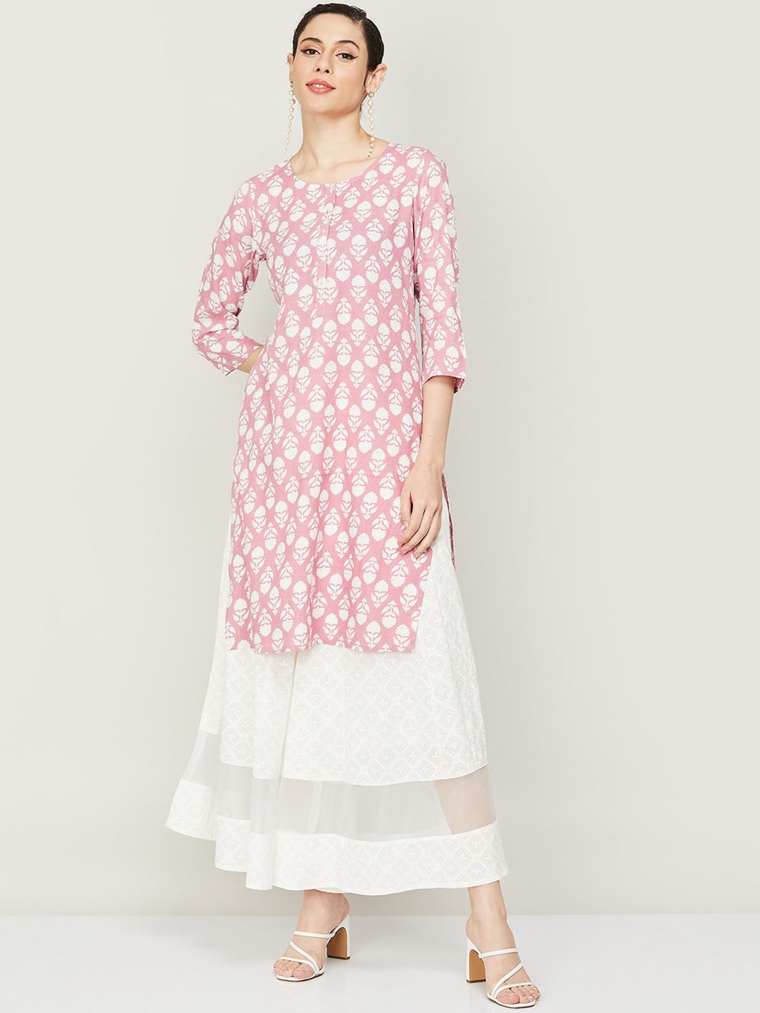 

Melange by Lifestyle Ethnic Motifs Printed Kurta, Pink