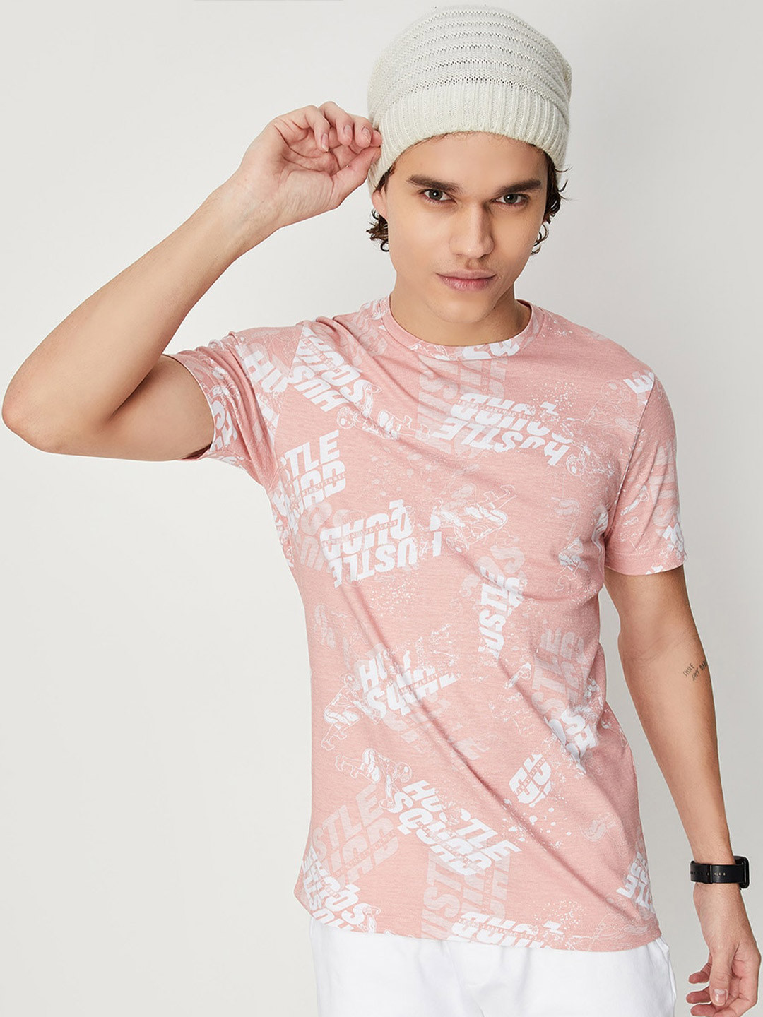 

max Men Typography Printed T-shirt, Pink