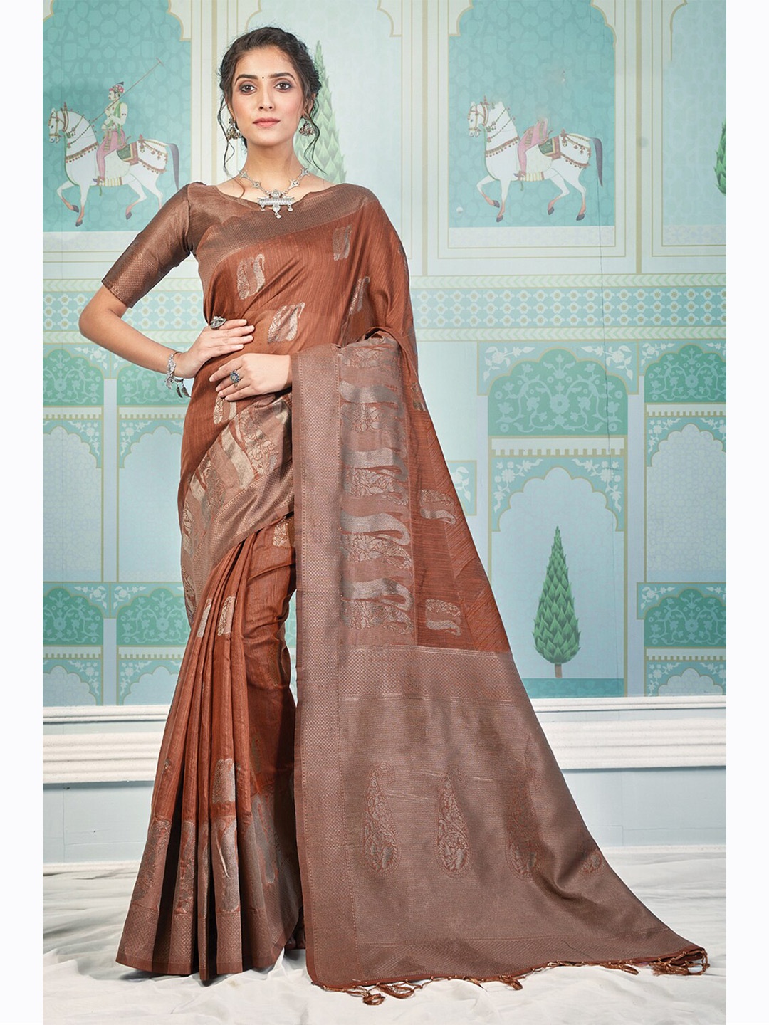 

SANGAM PRINTS Ethnic Motifs Woven Design Zari Saree, Brown