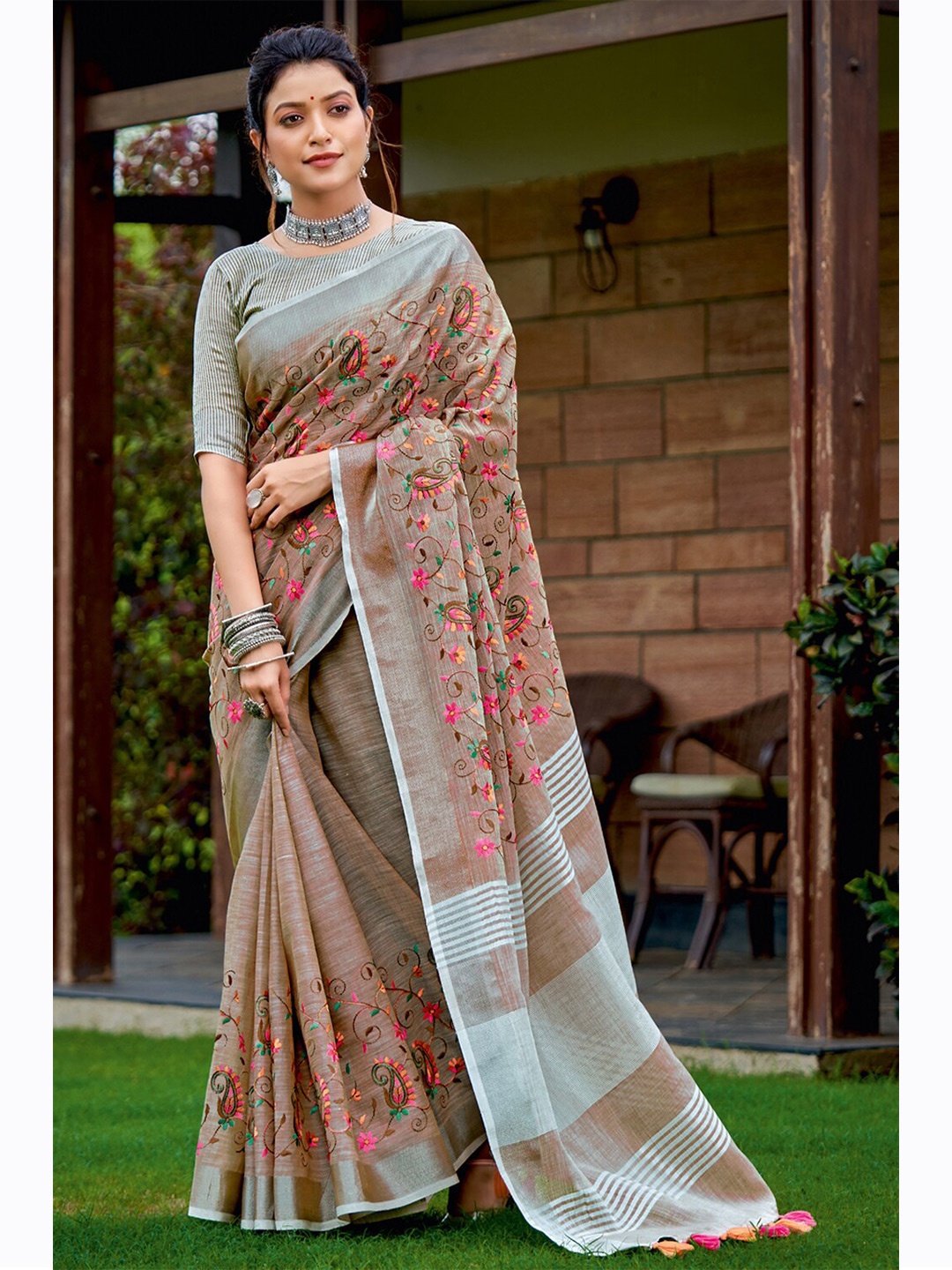 

SANGAM PRINTS Brown & Blue Floral Embroidered Linen Blend Ready to Wear Saree
