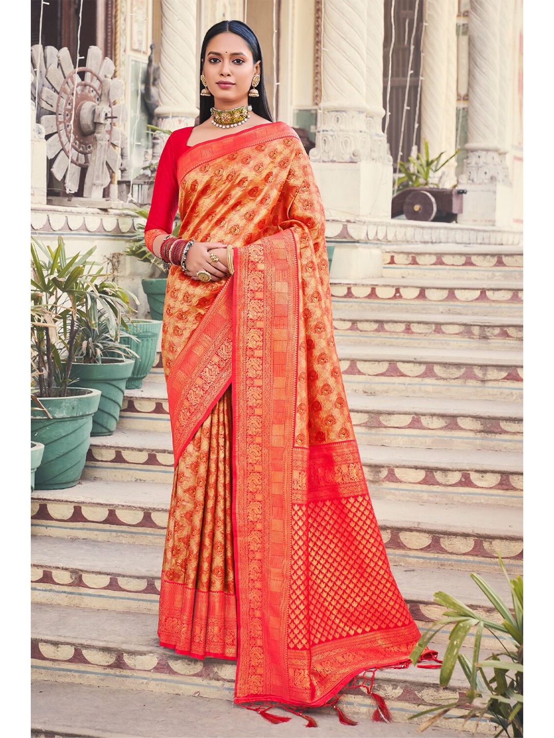 

SANGAM PRINTS Woven Design Zari Pure Silk Banarasi Saree, Red