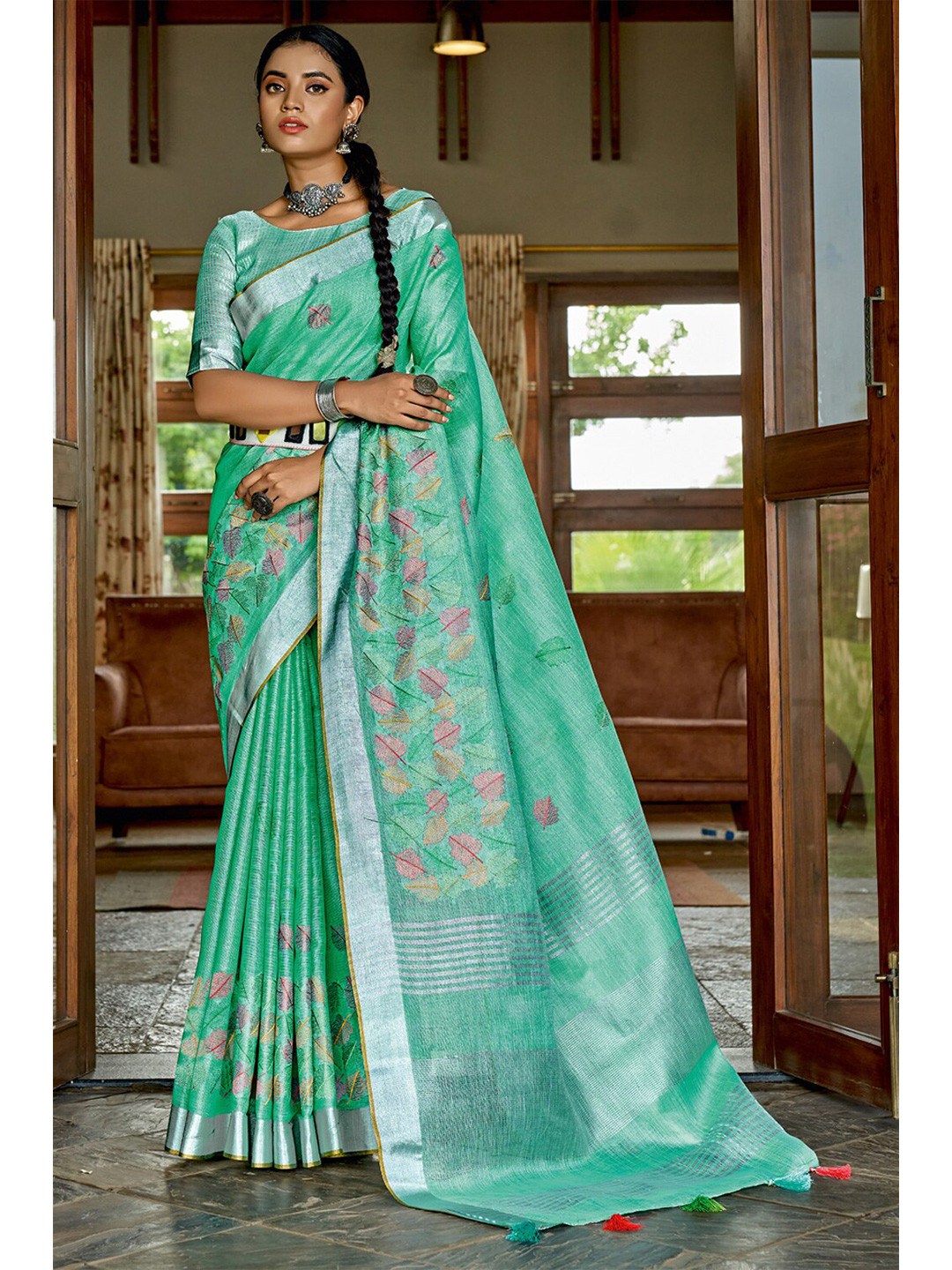 

SANGAM PRINTS Sea Green & Silver-Toned Floral Zari Linen Blend Saree