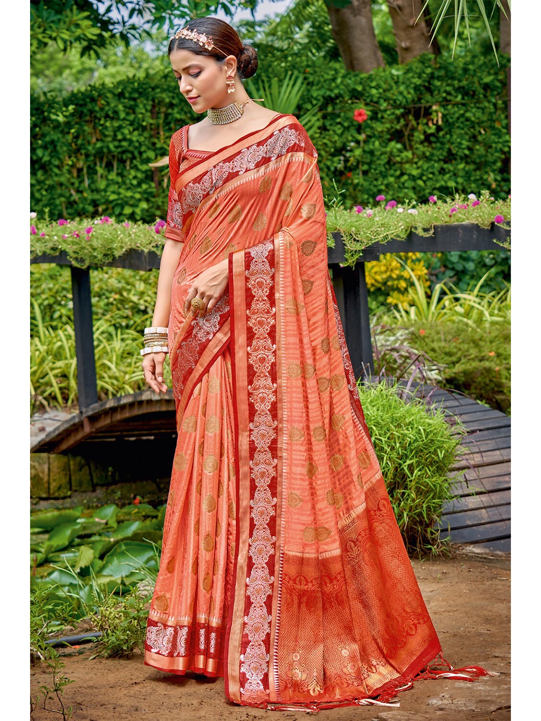 

SANGAM PRINTS Woven Design Zari Pure Silk Banarasi Saree, Orange