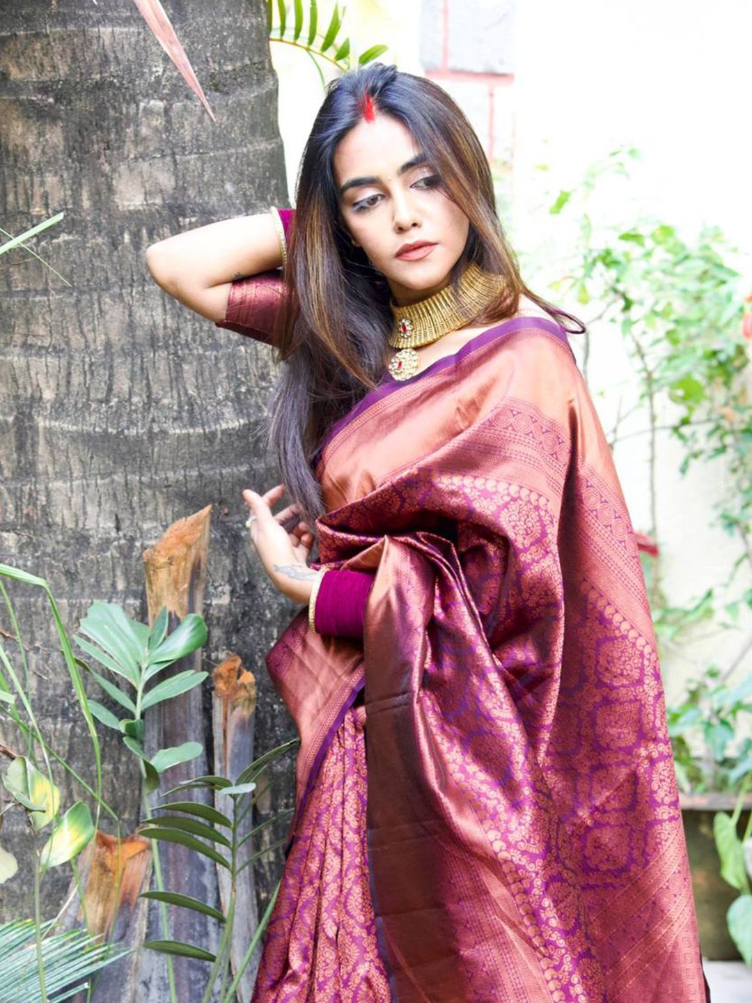 

TIEXA Ethnic Motifs Zari Pure Silk Banarasi Saree, Magenta
