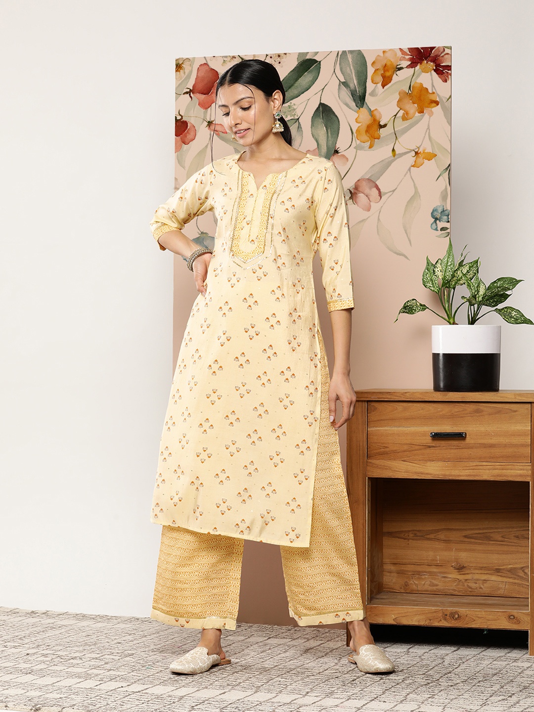 

Libas Women Floral Printed Gotta Patti Silk Blend Kurta With Palazzos, Yellow