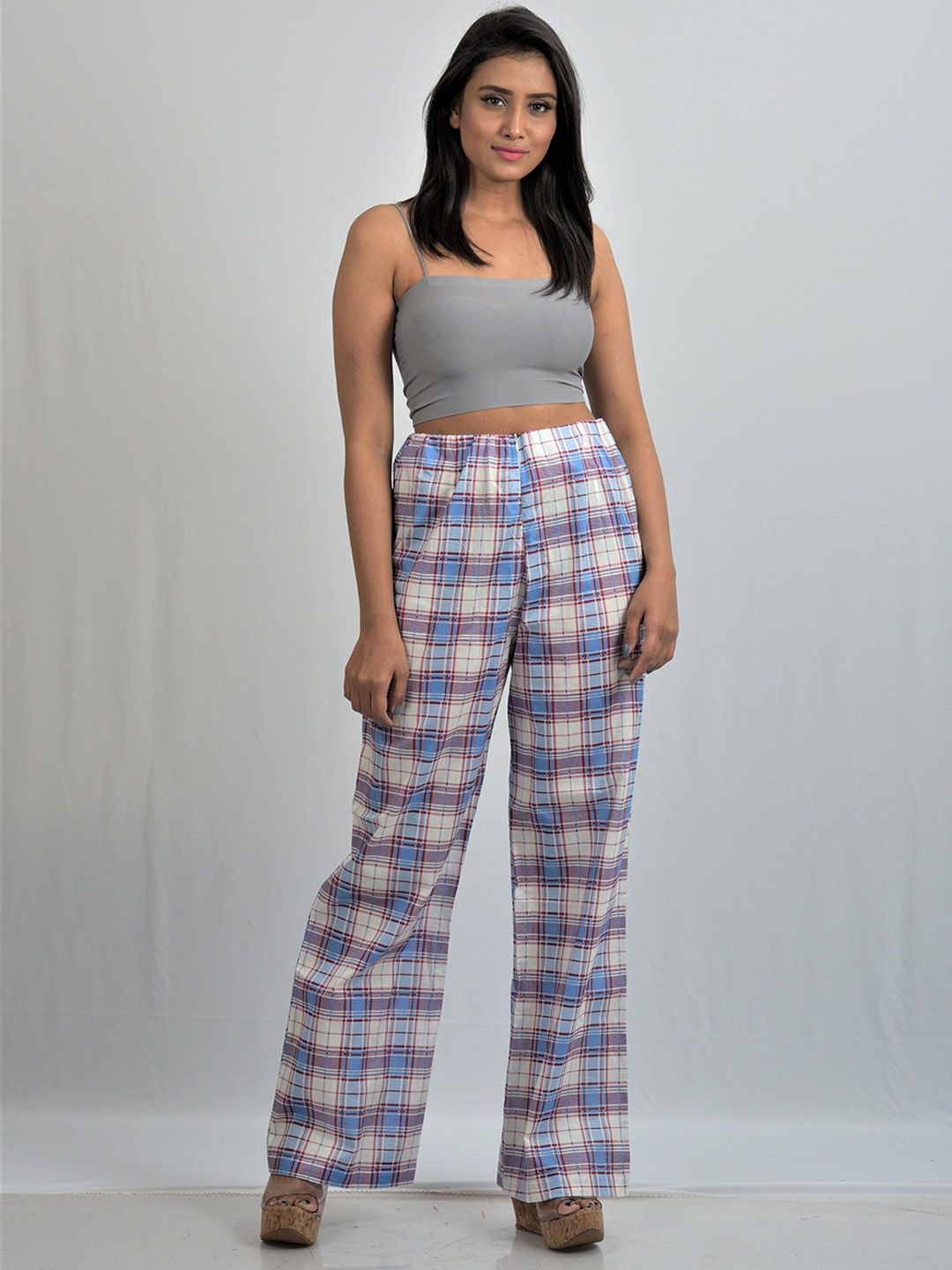 

OWO THE LABEL Women Checked Relaxed Cotton Trousers, Cream