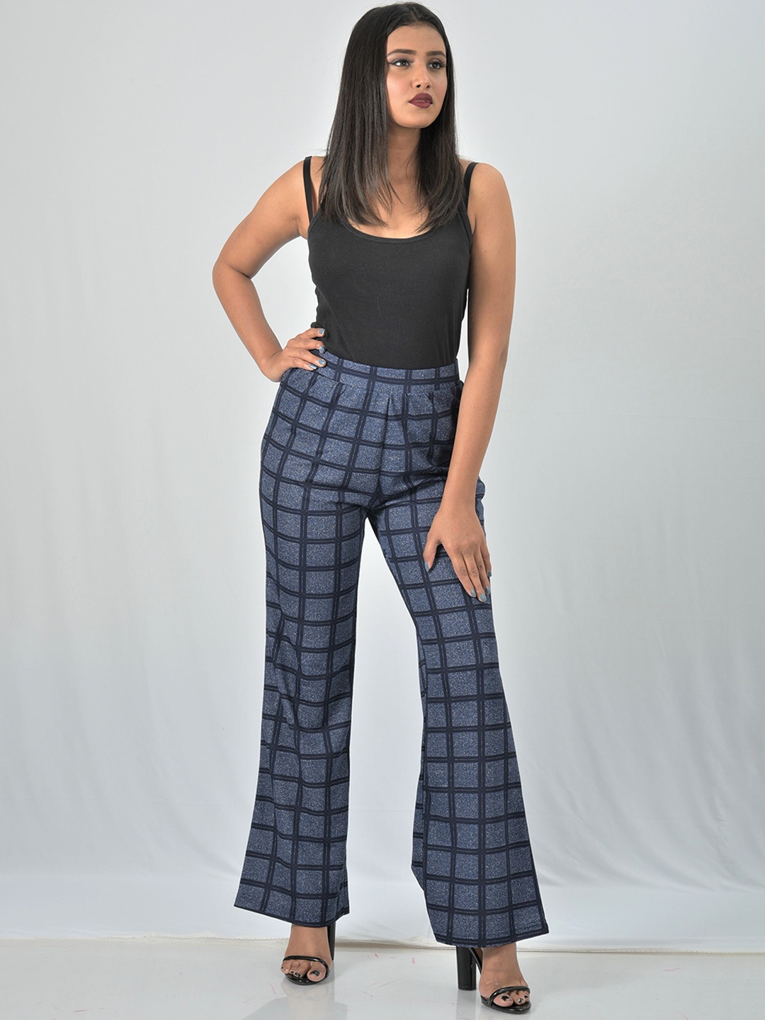 

OWO THE LABEL Women Checked Relaxed Trousers, Blue