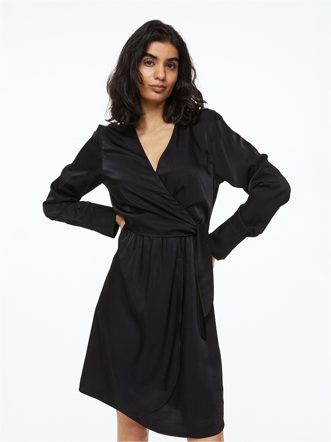 

H&M Woman MAMA Nursing wrap dress, Black
