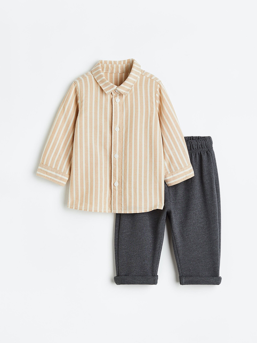 

H&M Boys 2-piece set, Beige