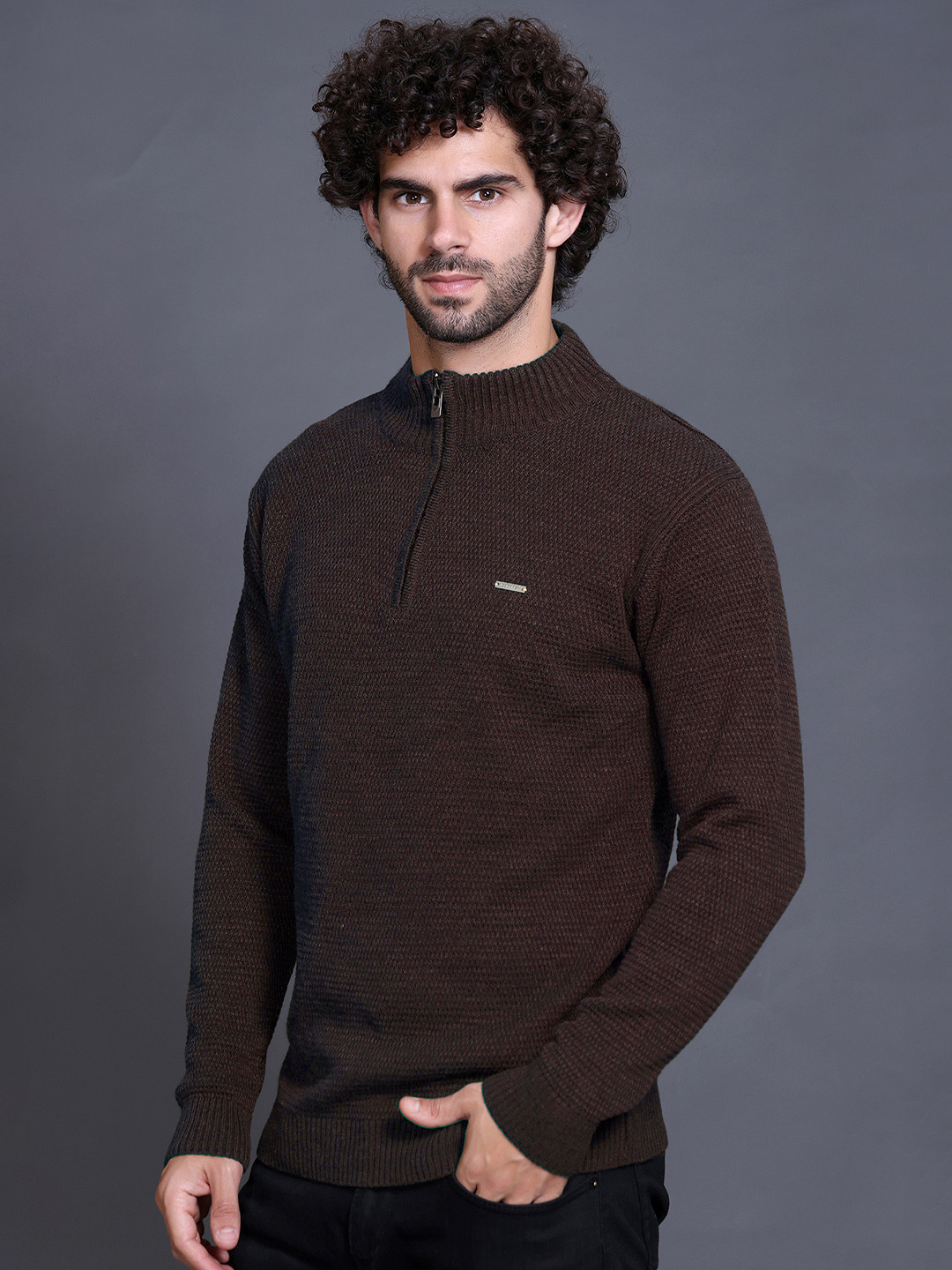 

GODFREY Men Acrylic Pullover, Coffee brown