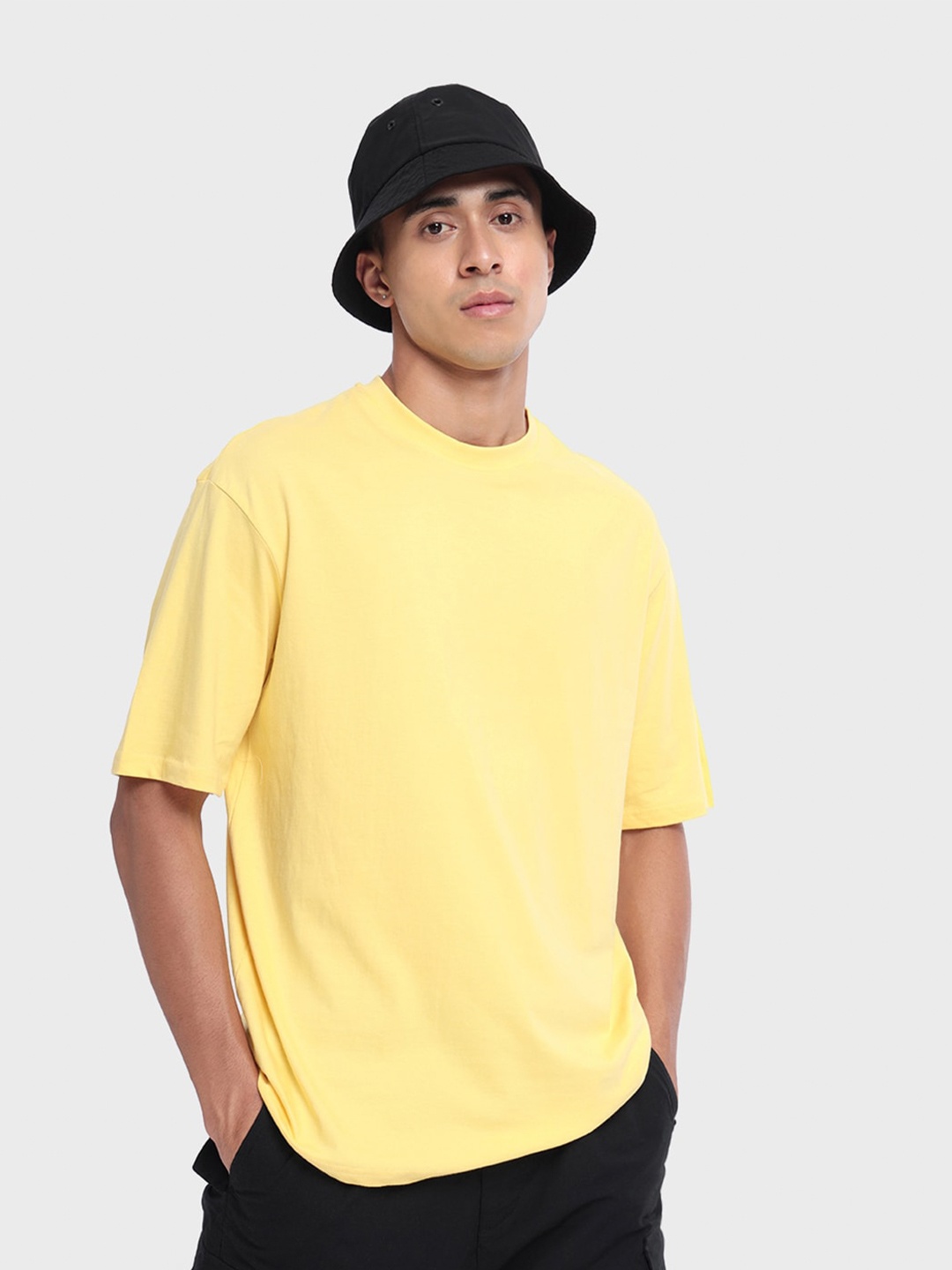 

Bewakoof Men Oversized T-shirt, Yellow
