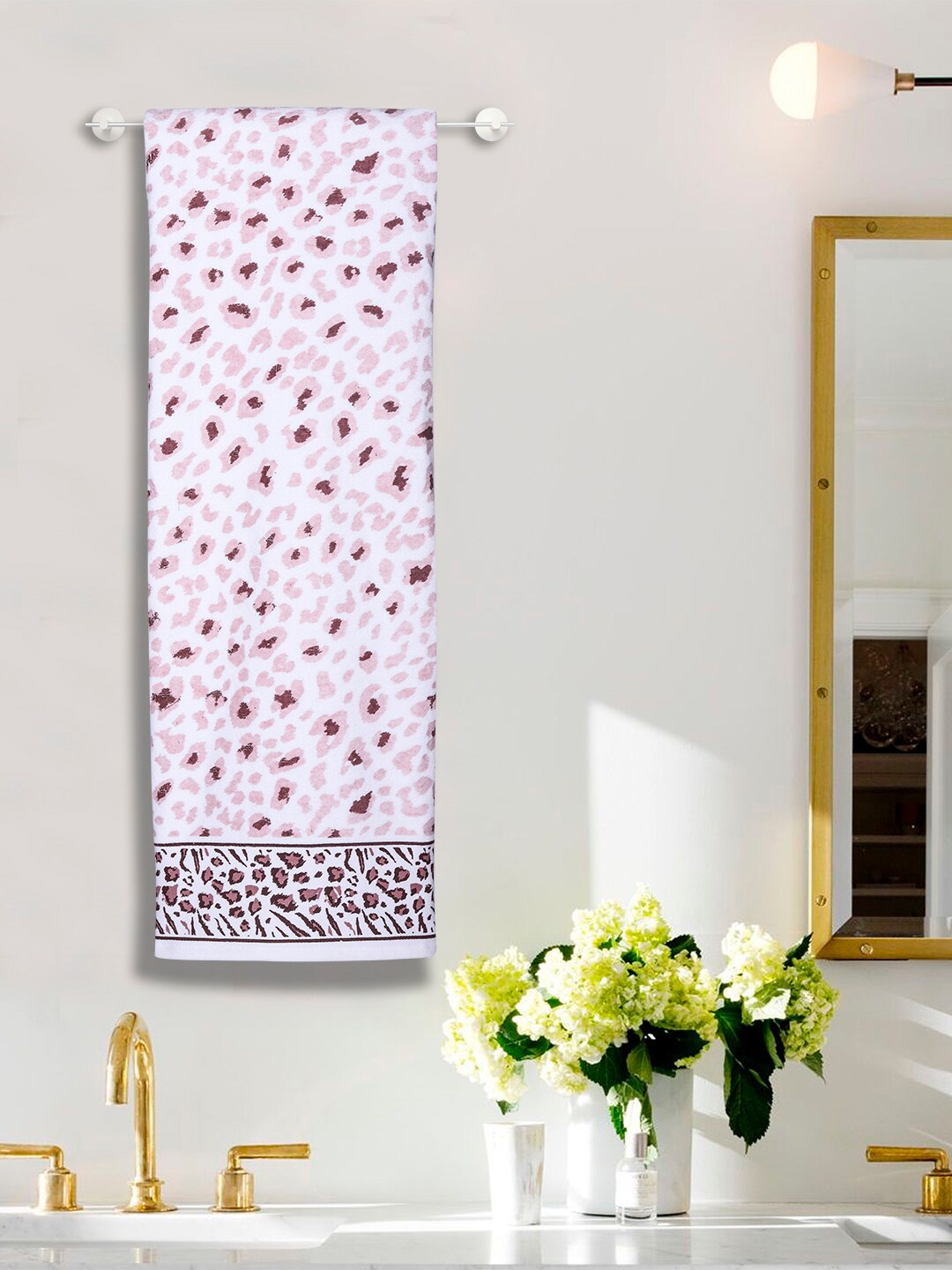 

RANGOLI White & Purple Set Of 2 Leopard Printed 500 GSM Pure Cotton Bath Towels