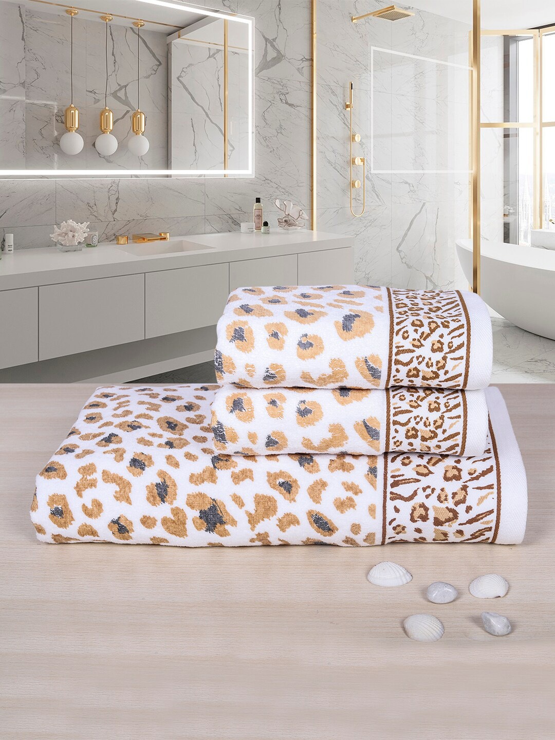 

RANGOLI White & Brown Set Of 3 Leopard Print 500 GSM Pure Cotton Towel Set