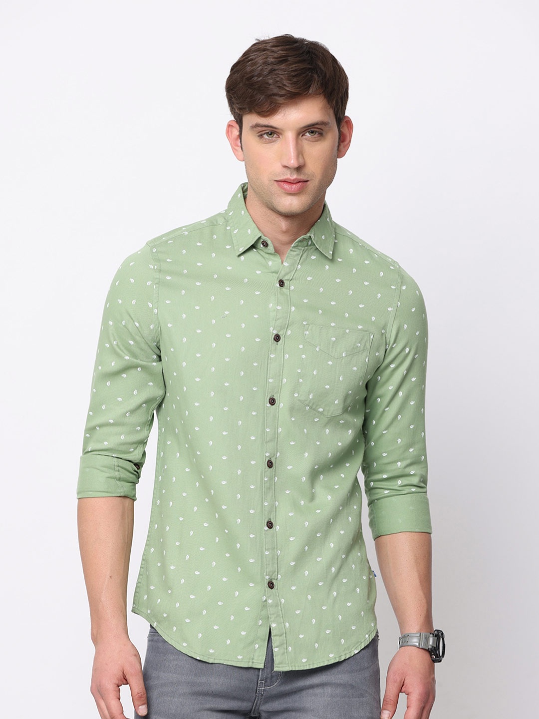 

NIRVAAN Men Pure Cotton Slim Fit Micro Ditsy Printed Casual Shirt, Green