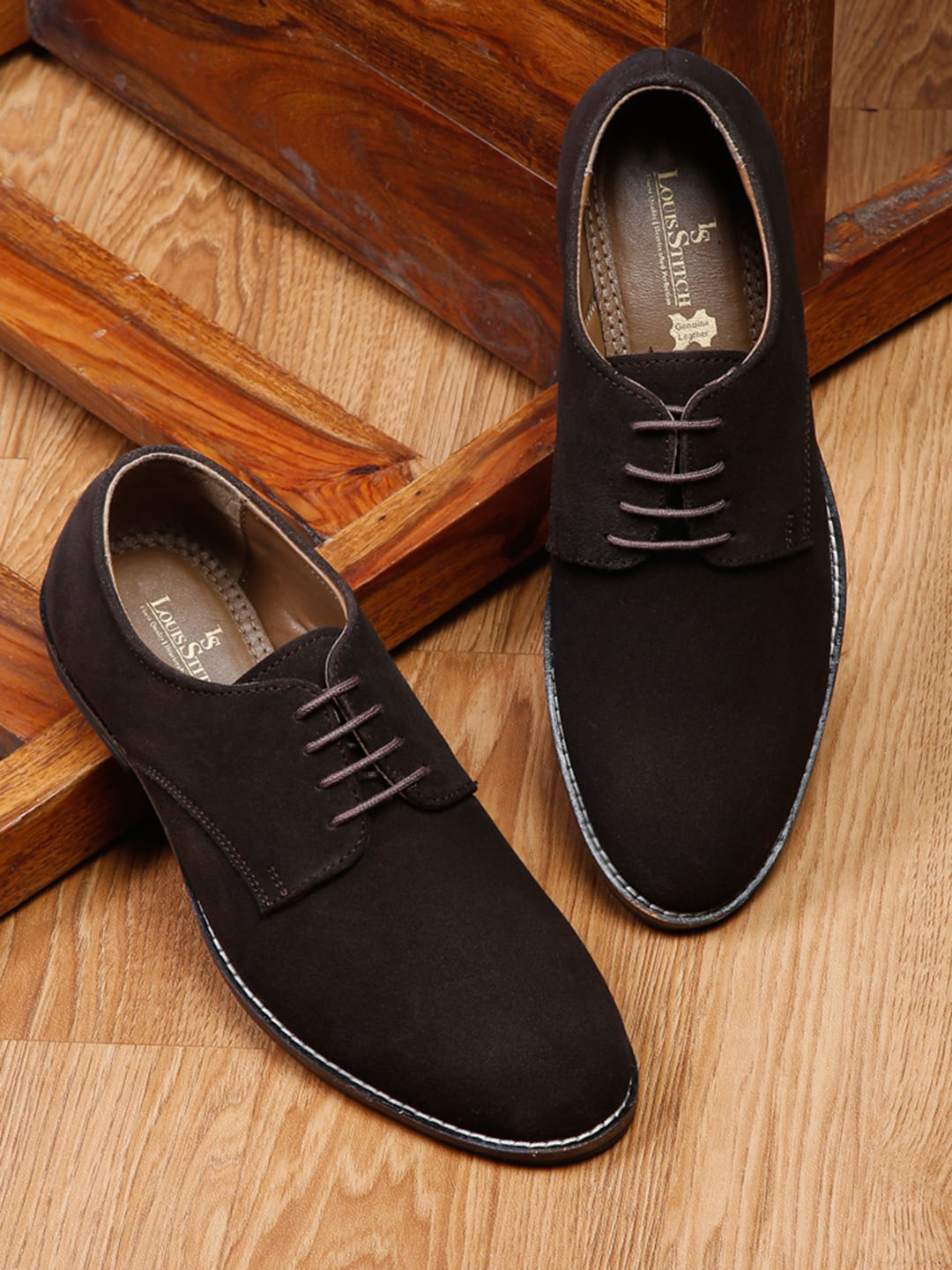 

LOUIS STITCH Men Brown Suede Sneakers